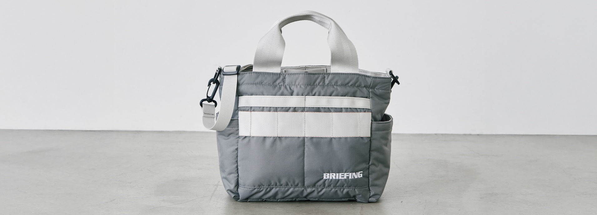 BRIEFING カートトートバッグ SILVER Golf Cart Totes Compact Golf Bags for Easy Carry - BRIEFING