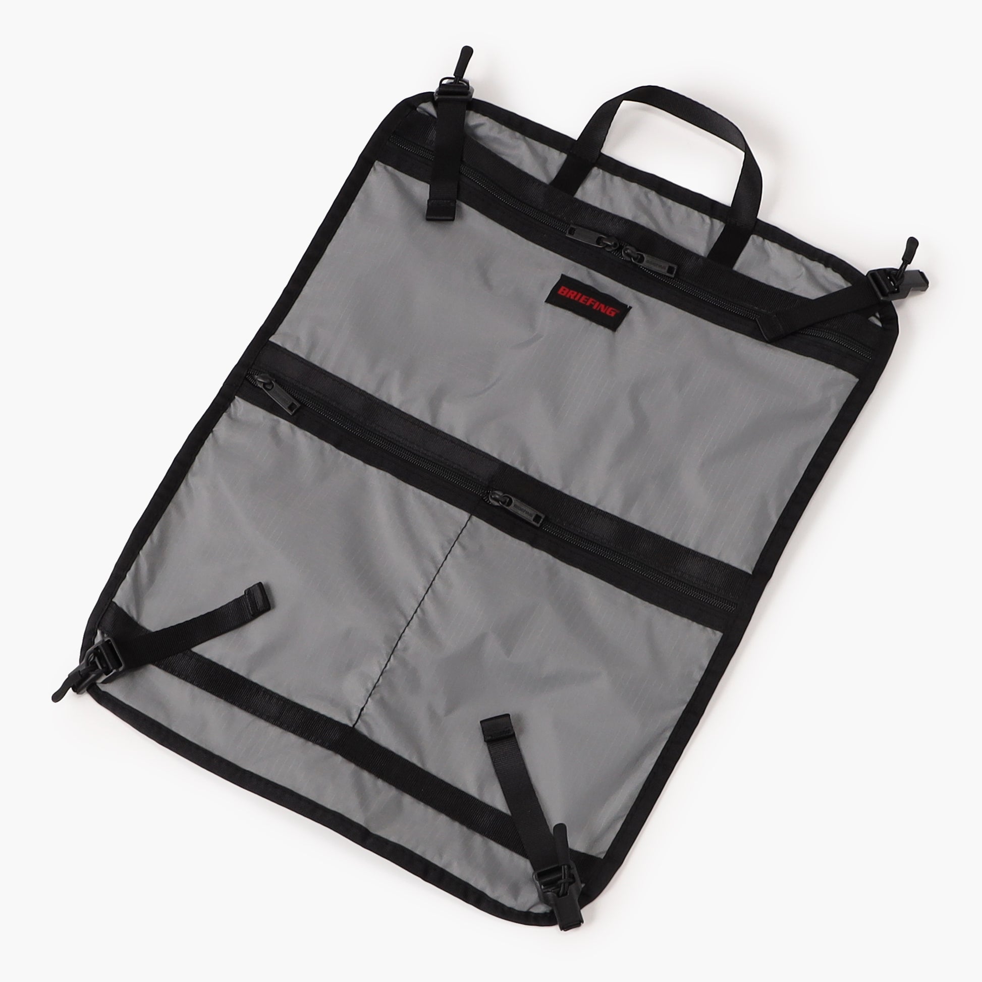 中仕切りは取り外すことができるので、ウォールポケットとしてもお使いいただけます。