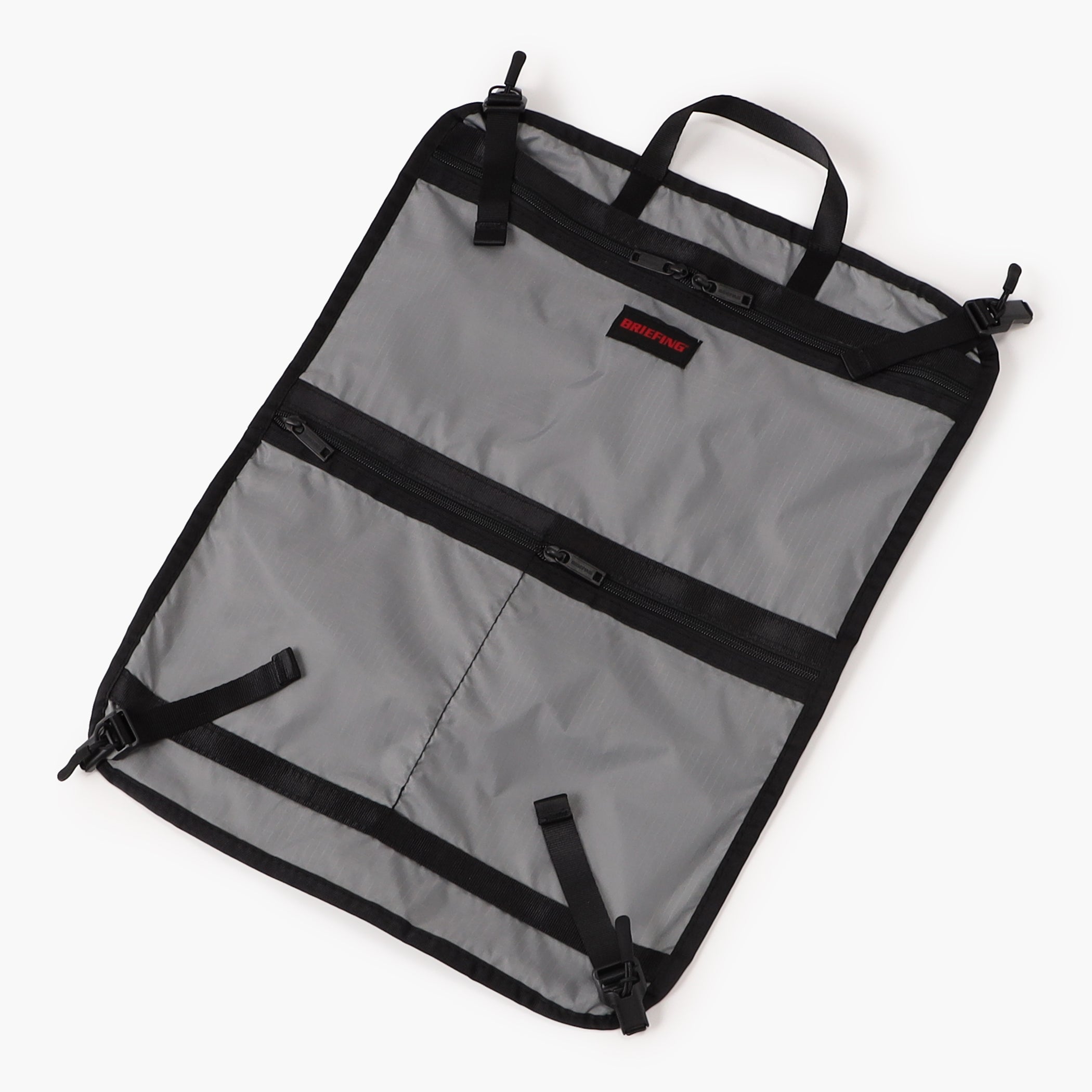 中仕切りは取り外すことができるので、ウォールポケットとしてもお使いいただけます。