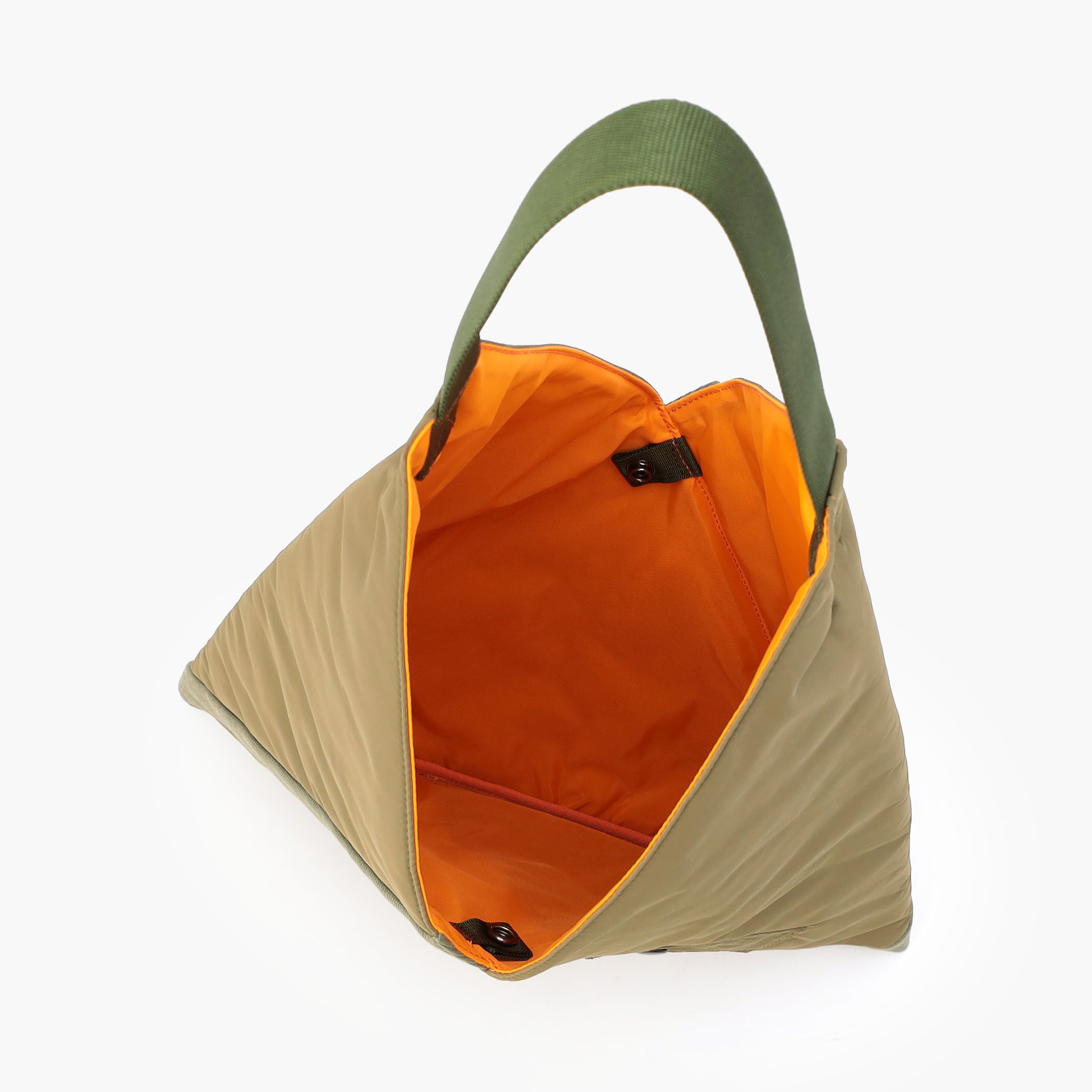 TILT TRIANGLE TOTE