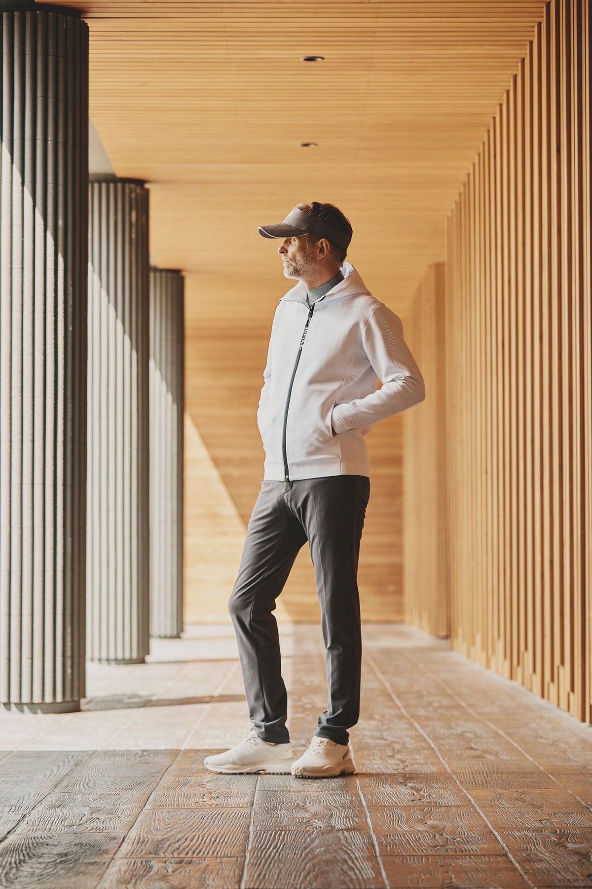 BRIEFING GOLF Urban Athlete styling