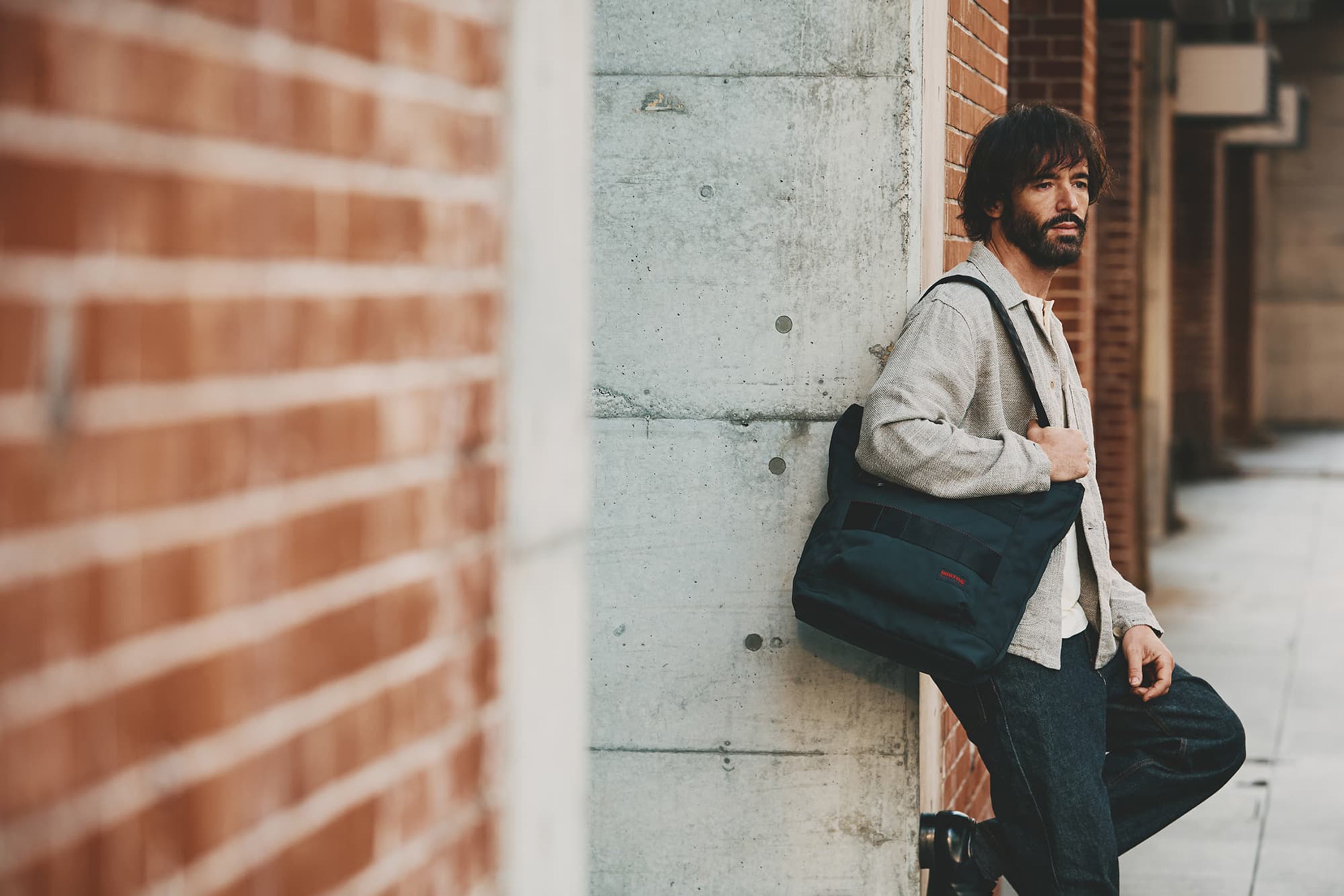 BRIEFING Official Online Store | Bags, Luggage & Military Design