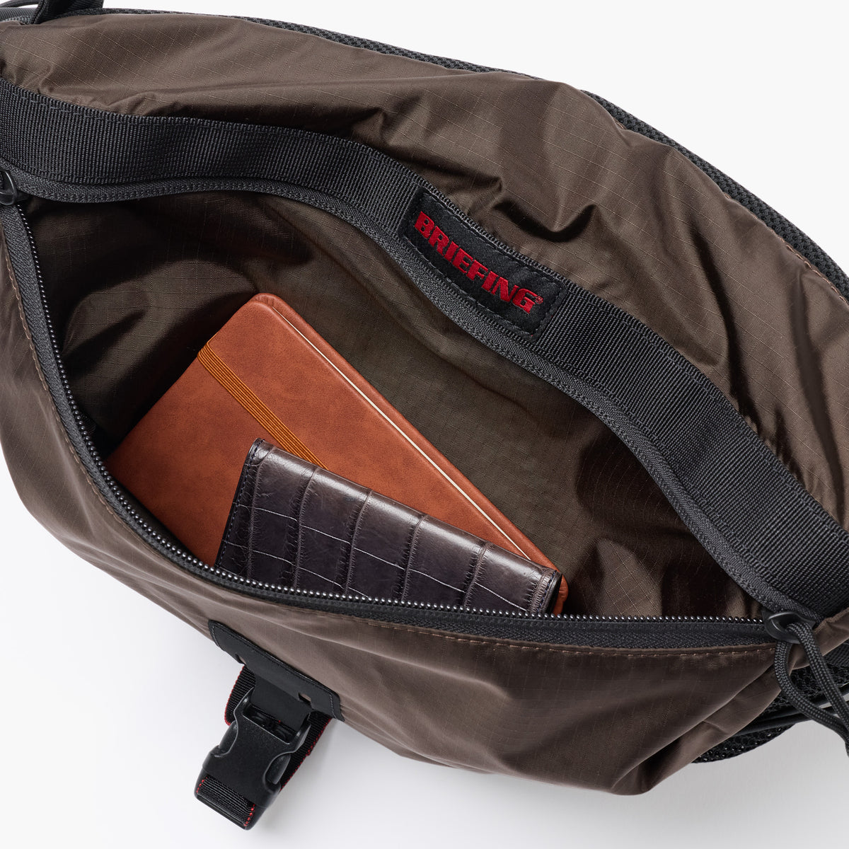 GAME SHOULDER