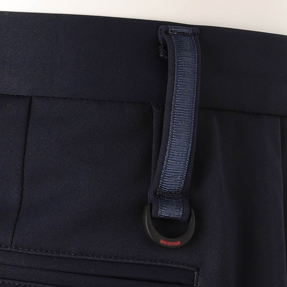 MEN’S STRAIGHT PANTS