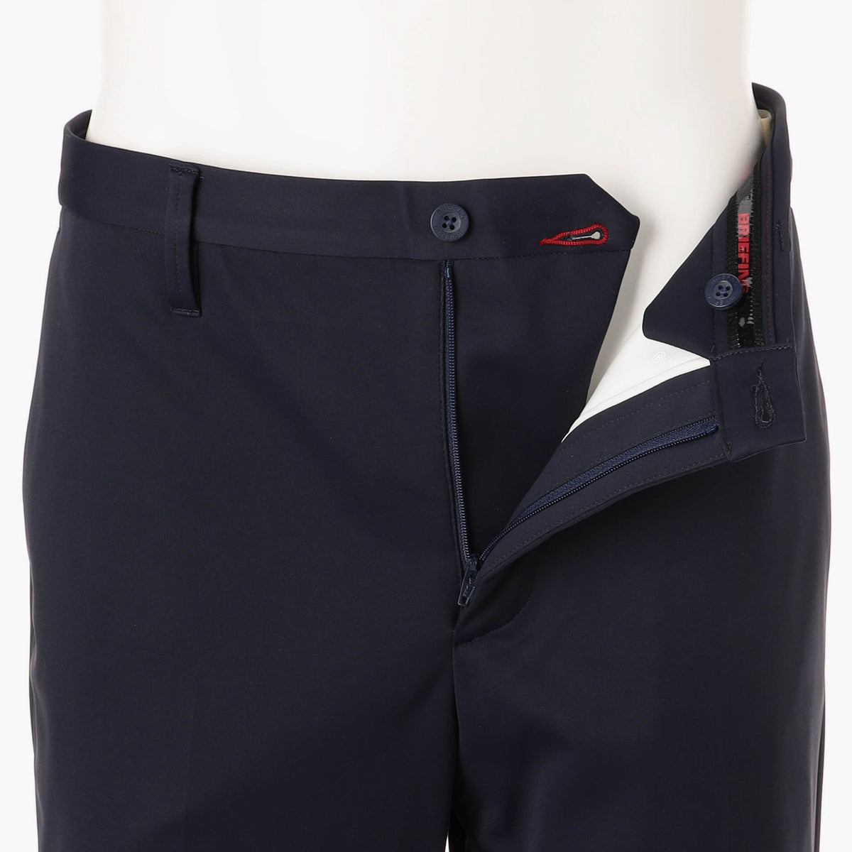 MEN’S STRAIGHT PANTS