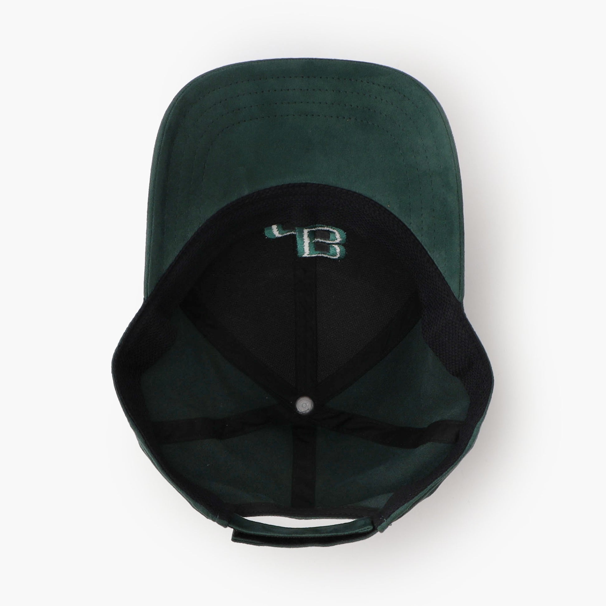 内側の肌が触れる綿には、通気性の良いメッシュをあしらっています。