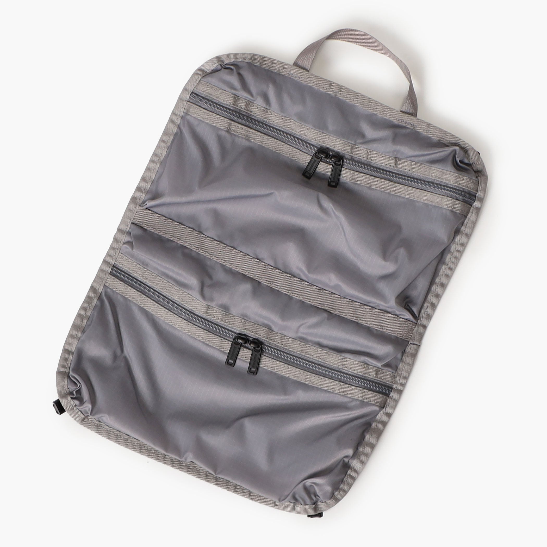 H 34F SD Polycarbonate Carry On Suitcase - BRIEFING Official