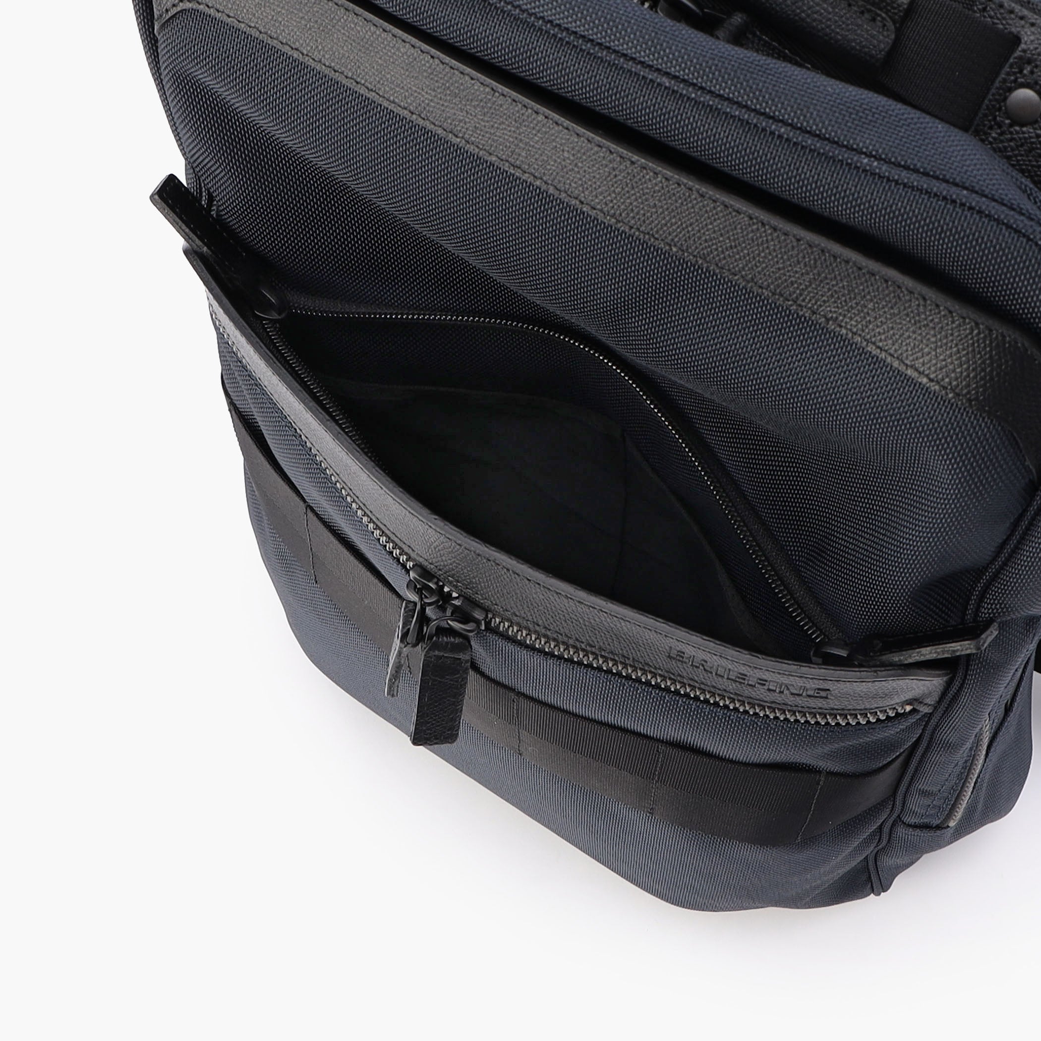 FUSION SQ PACK HD Waterproof Leather and Nylon Backpack - BRIEFING