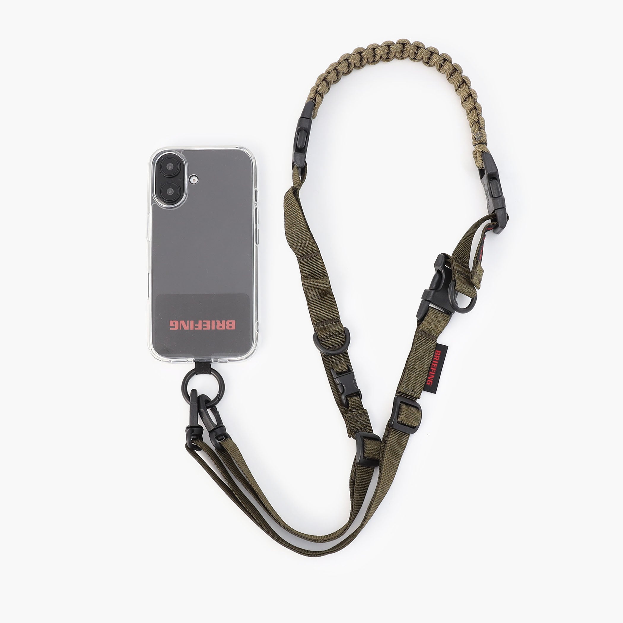 スマホケースの内側に装着して使用。手持ちのストラップや、別売りの「UTILITY 2WAY STRAP」を取り付けていただけます。