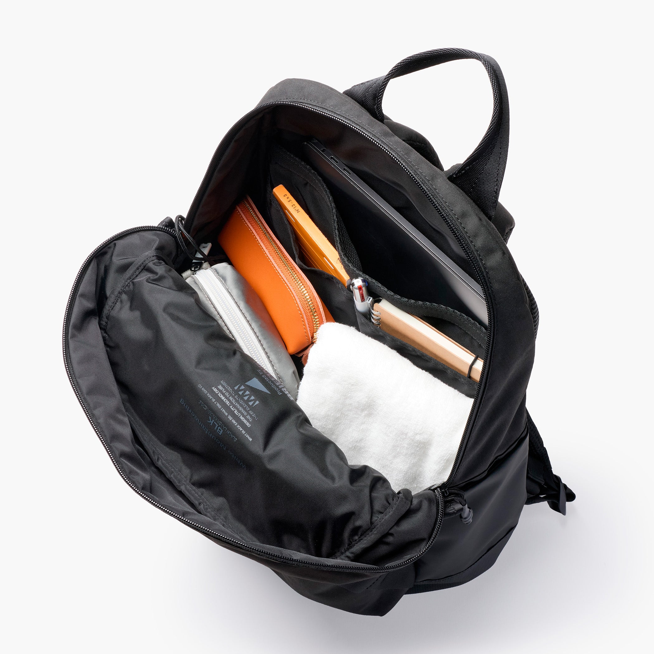 White Mountaineering NEOCHROME PACK