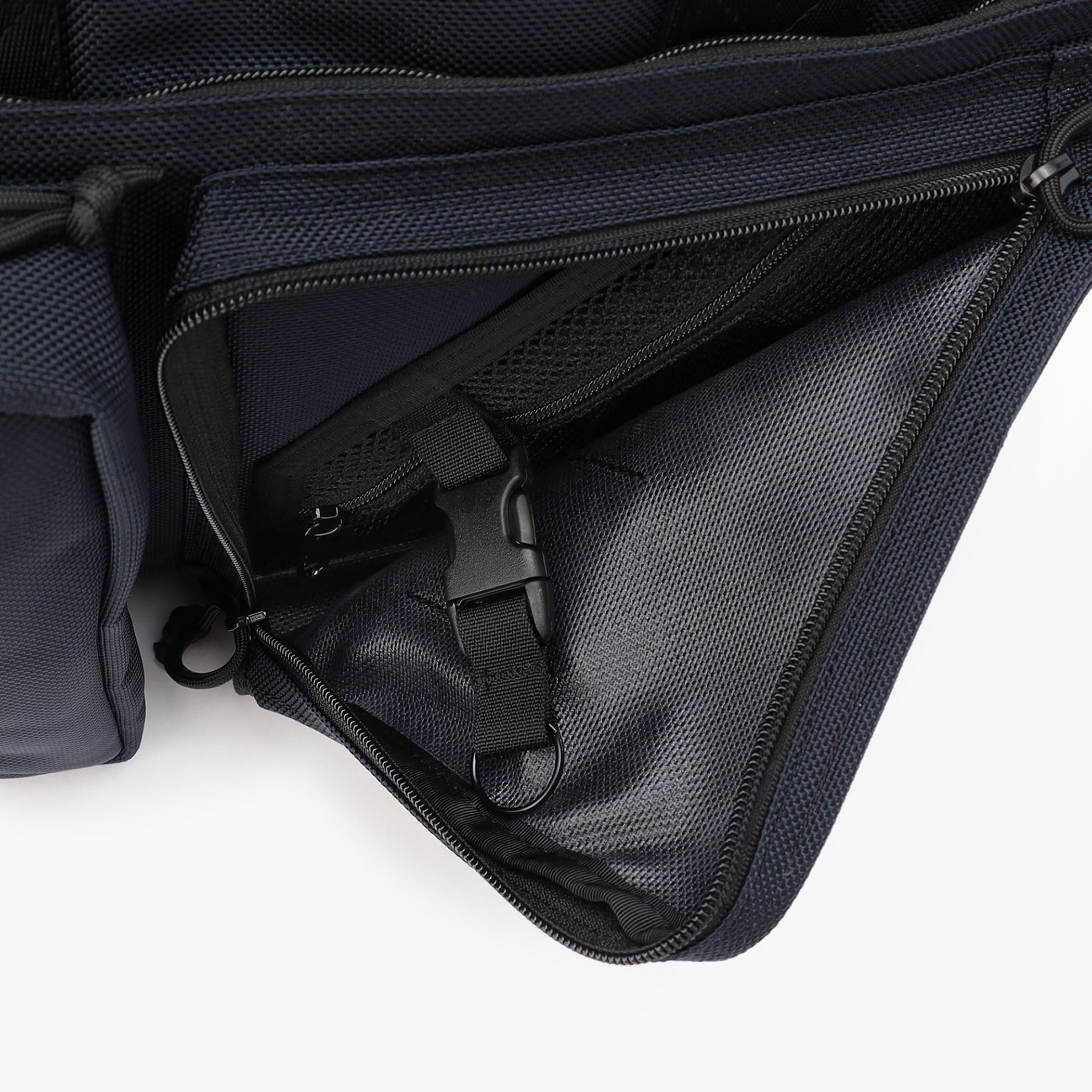 NEO TRINITY LINER