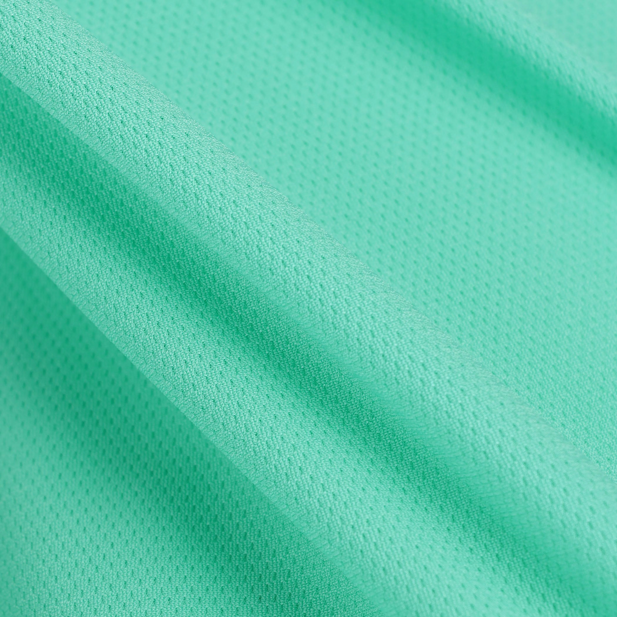 WOMEN’S EARTH MESH HIGH-NECK (Relaxed Fit)