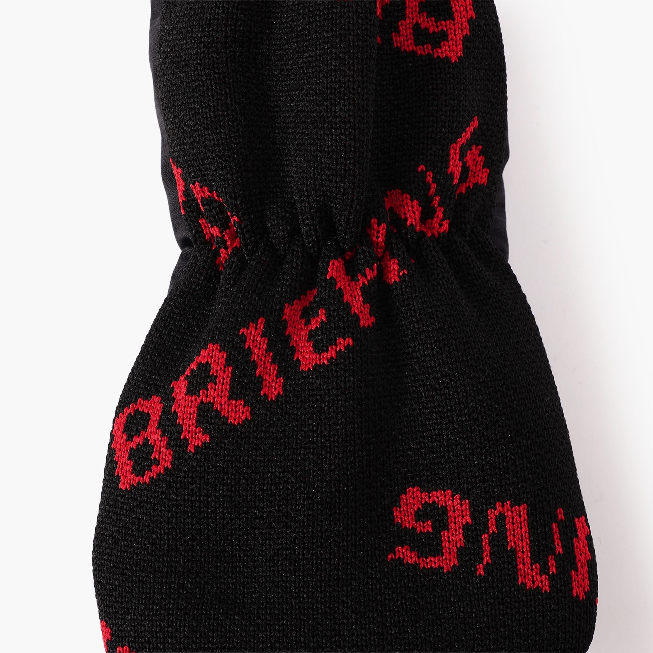 LOGO KNIT UTILITY COVER