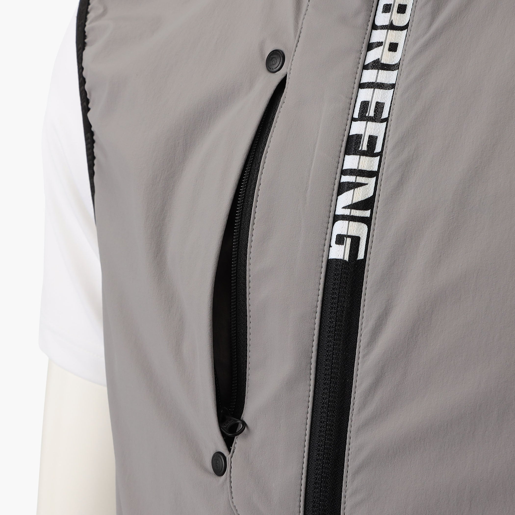 MEN’S POCKETABLE WIND VEST