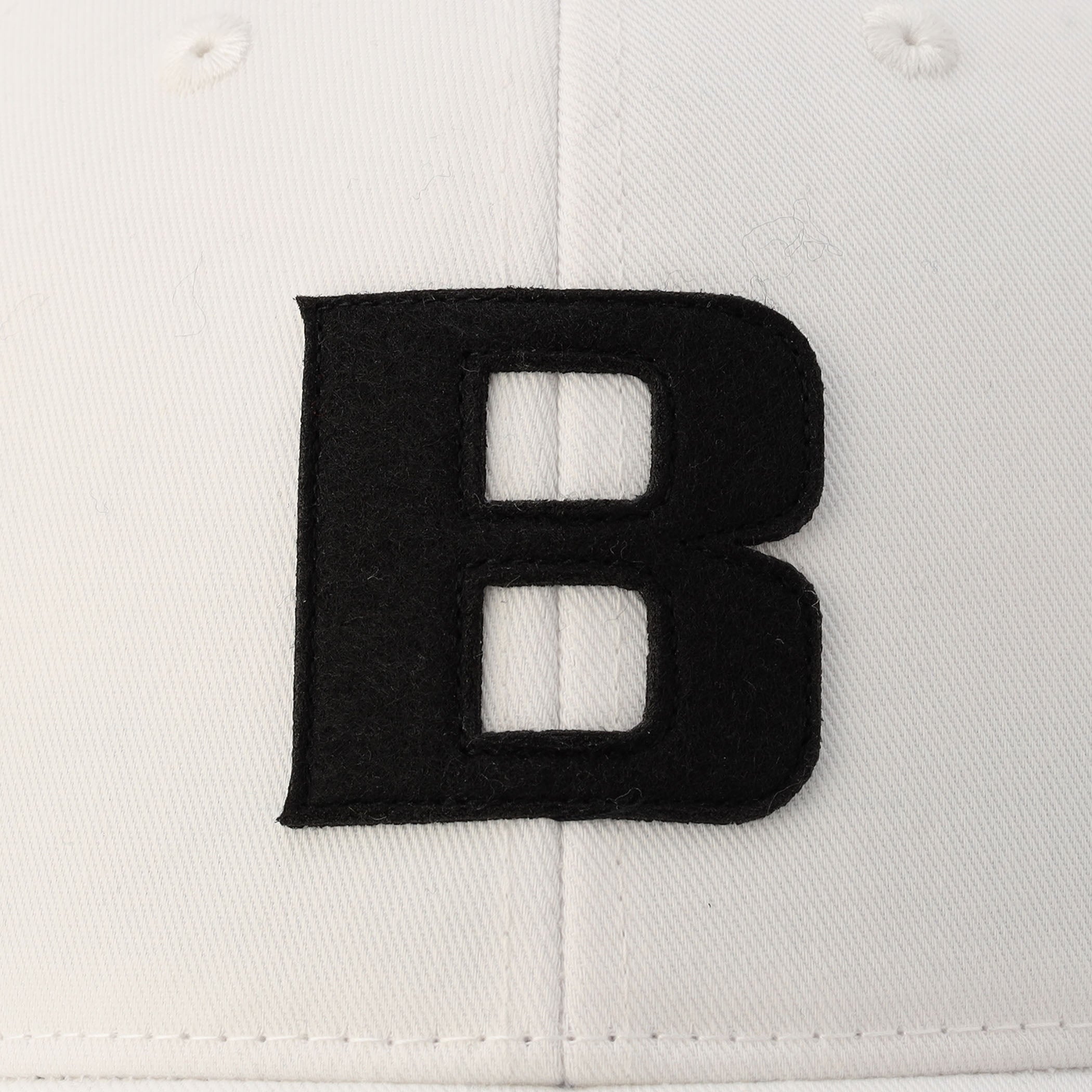 MEN'S INITIAL CAP – BRIEFING Official Online Store