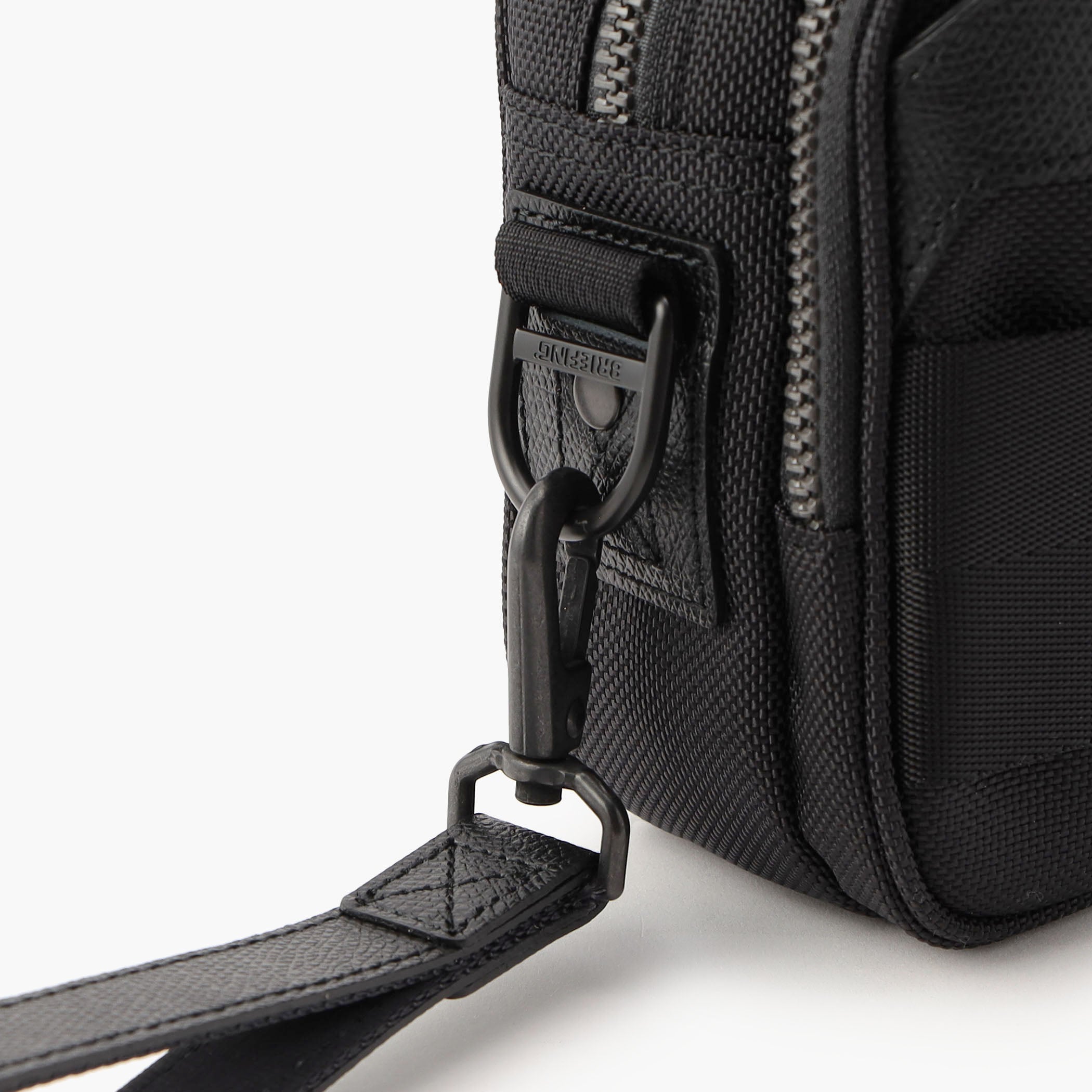 FUSION MOBILE POUCH