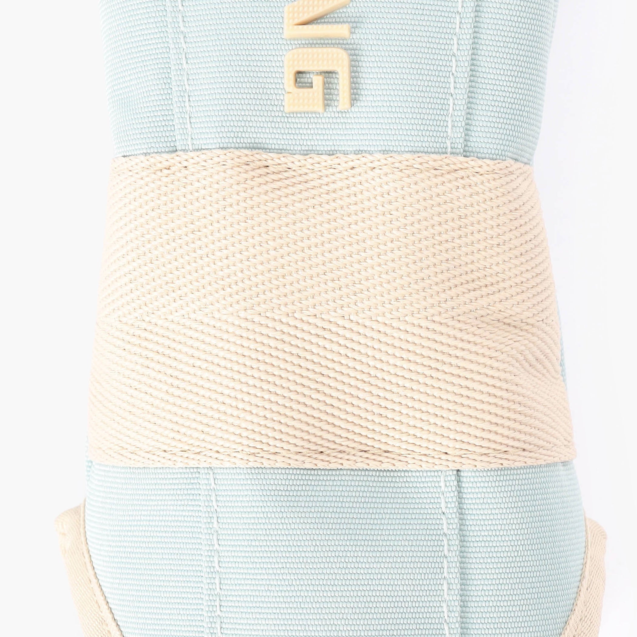 GRIP UTILITY COVER NC