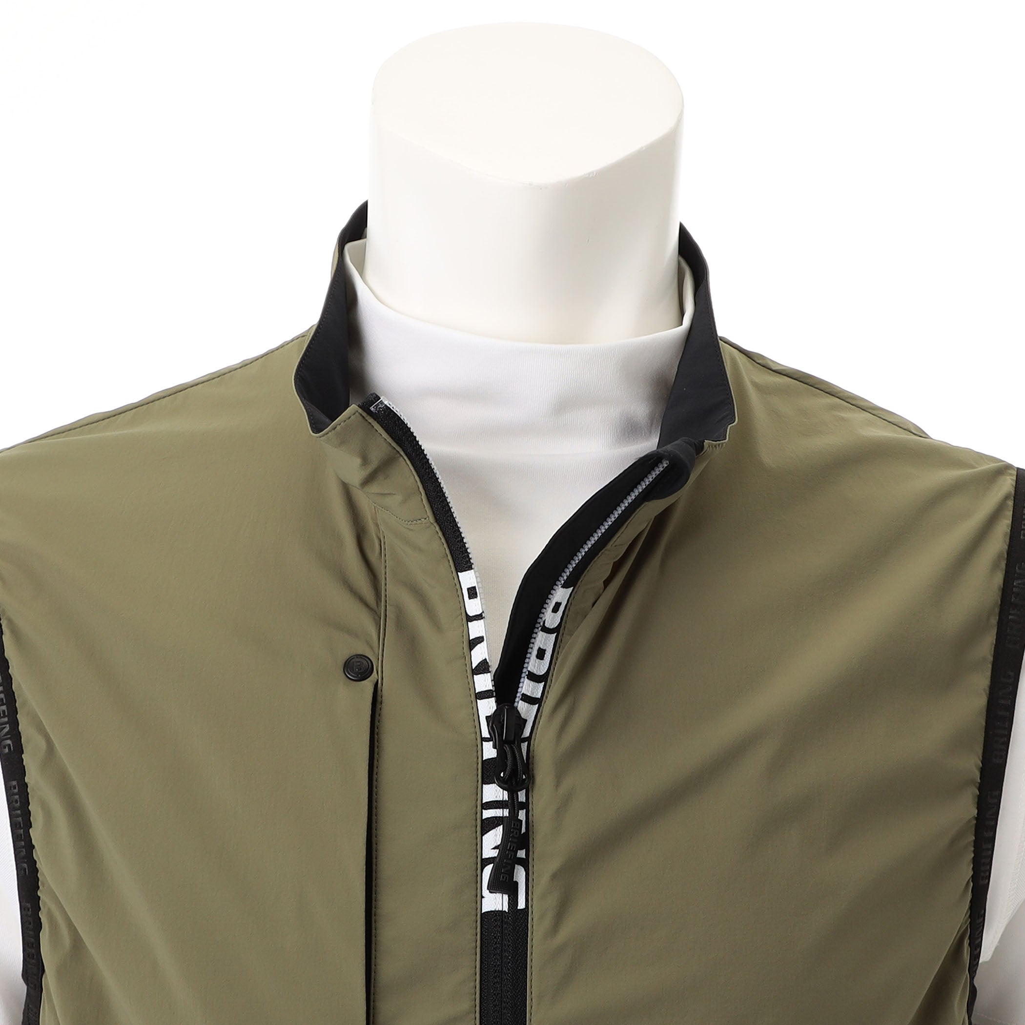 MEN’S POCKETABLE WIND VEST