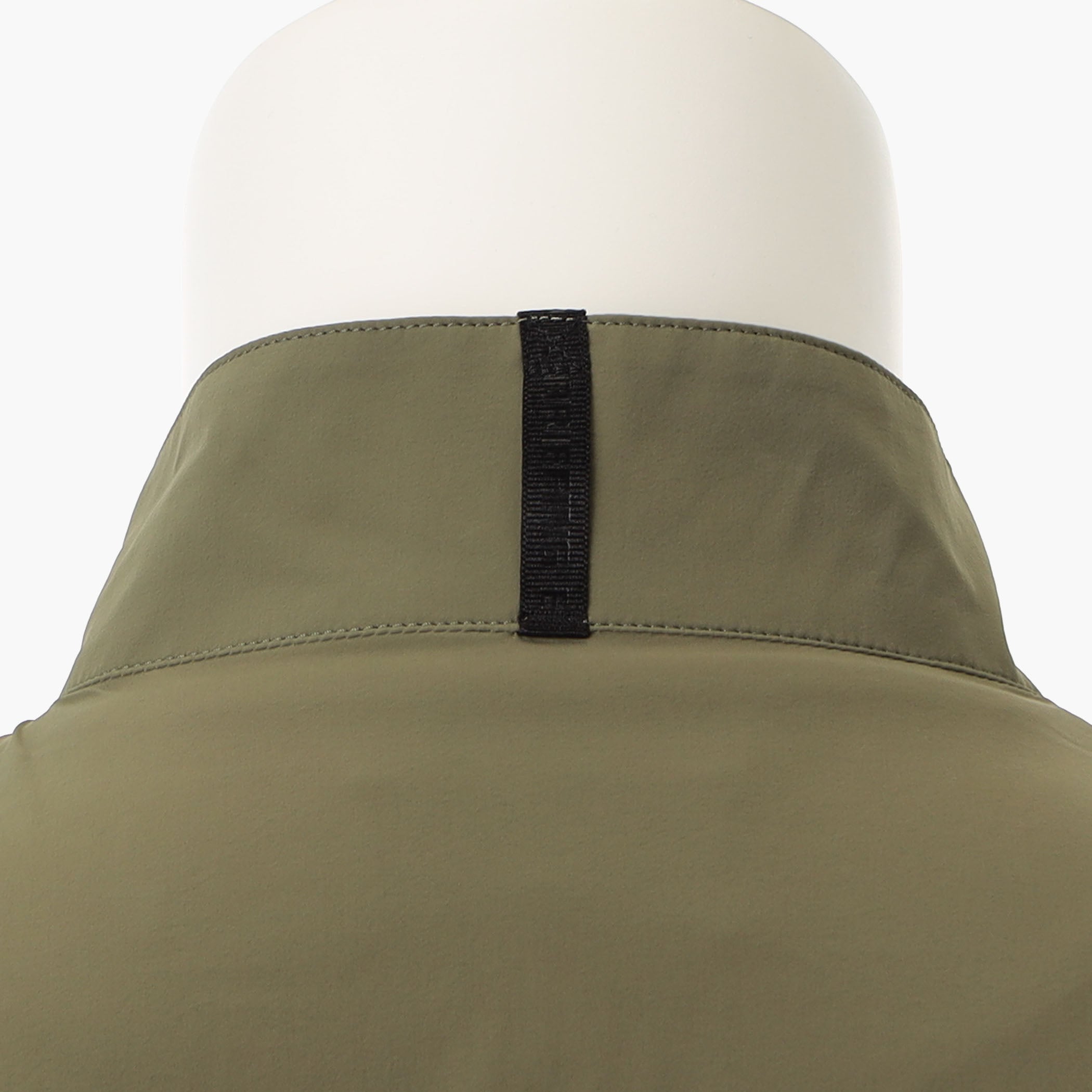 MEN’S POCKETABLE WIND VEST