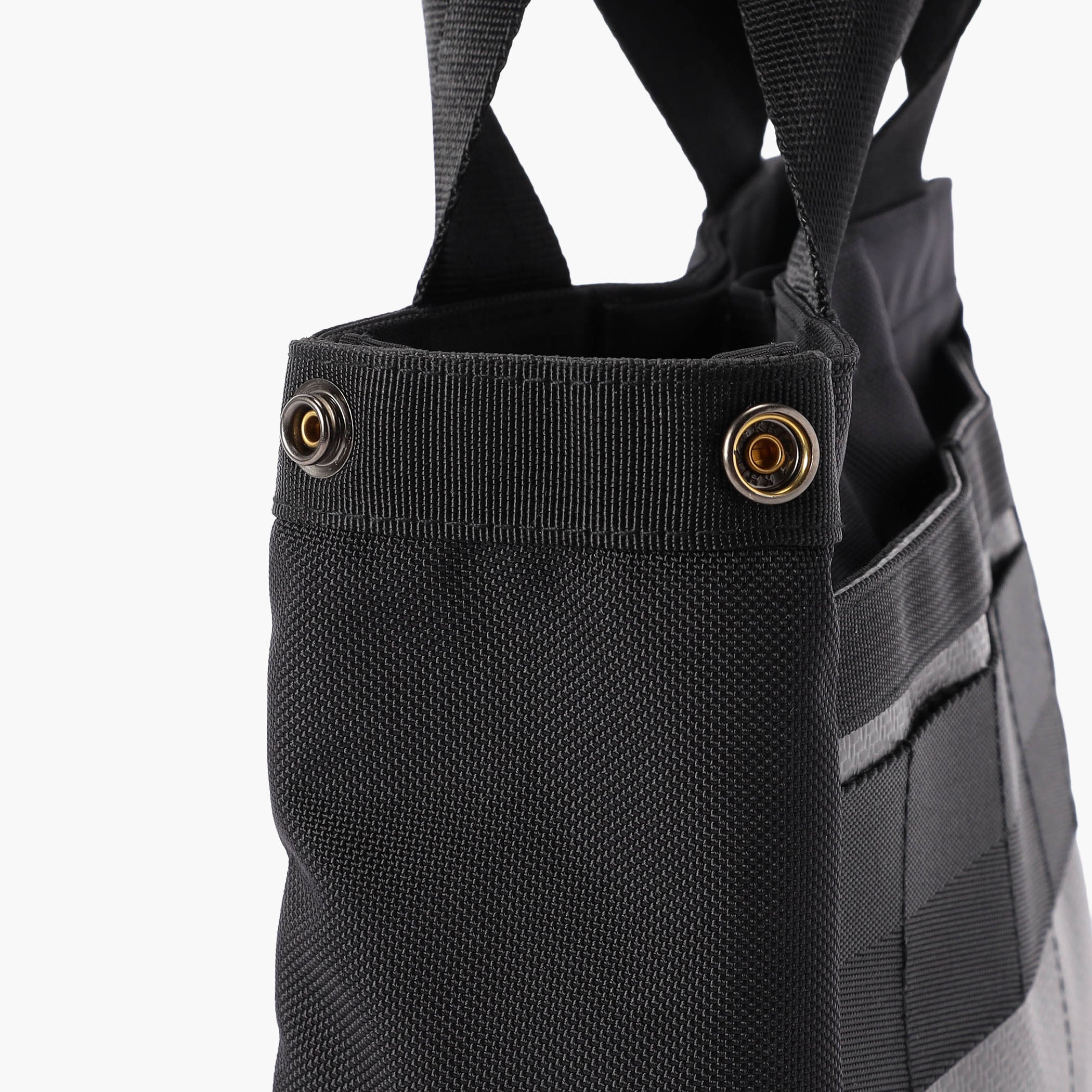 CLASSIC CART TOTE PREMIUM CARBON