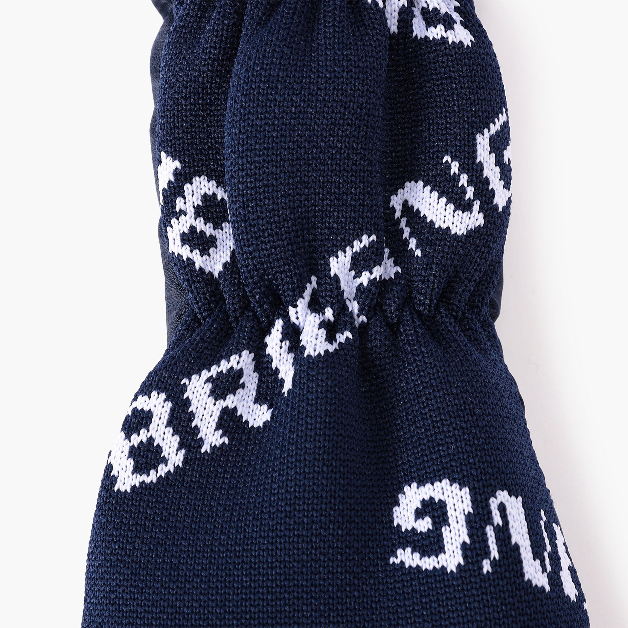 LOGO KNIT UTILITY COVER
