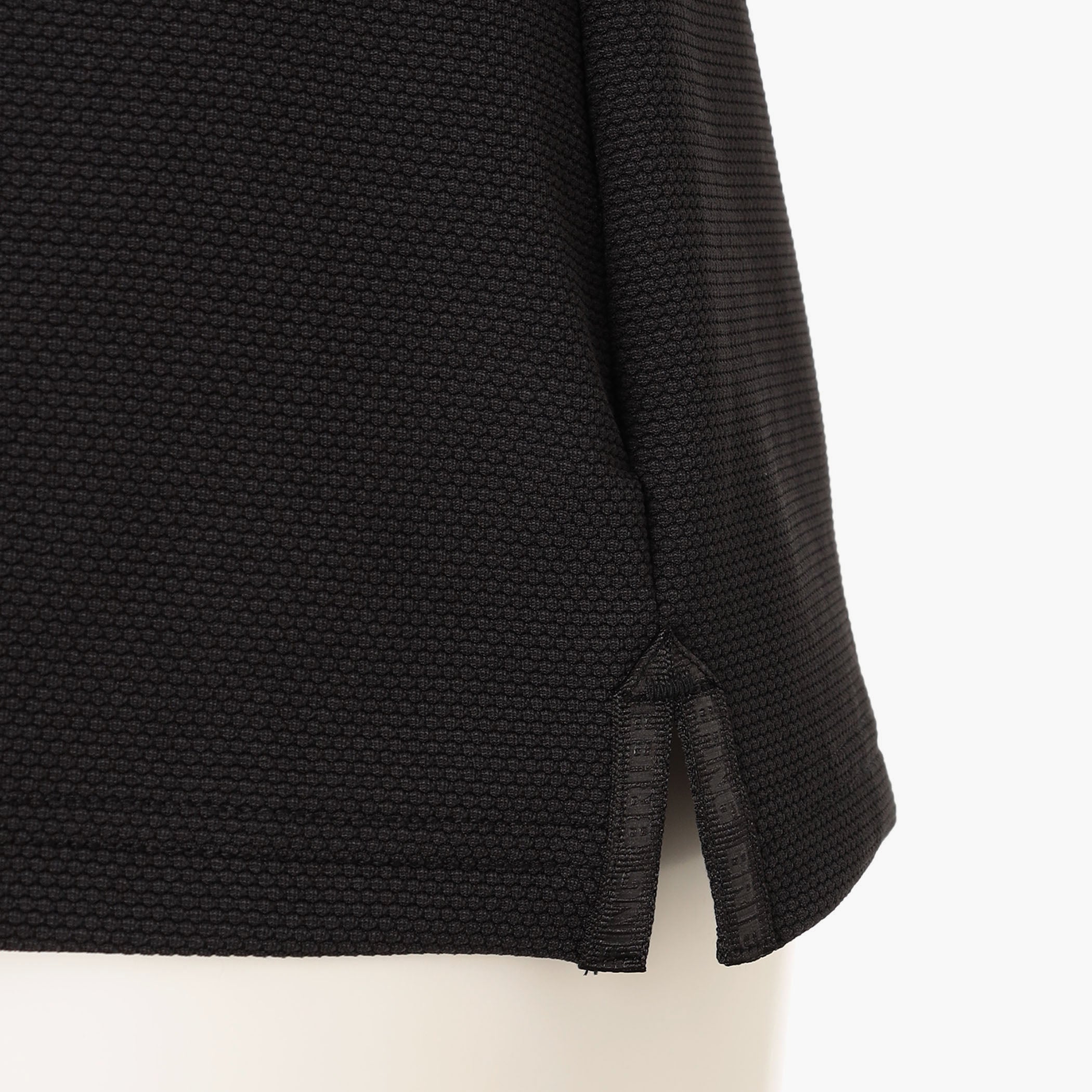 REF WOMEN’S MINI LINE HIGHNECK