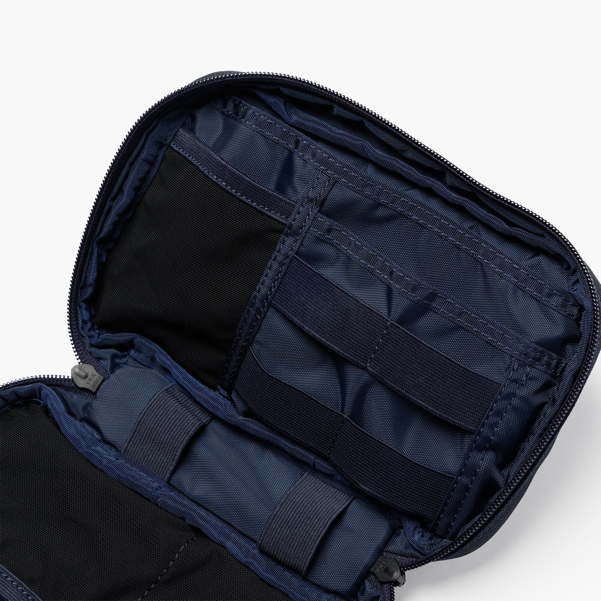 BRIEFING GADGET POUCH MW GEN Ⅲ, Goods, Business