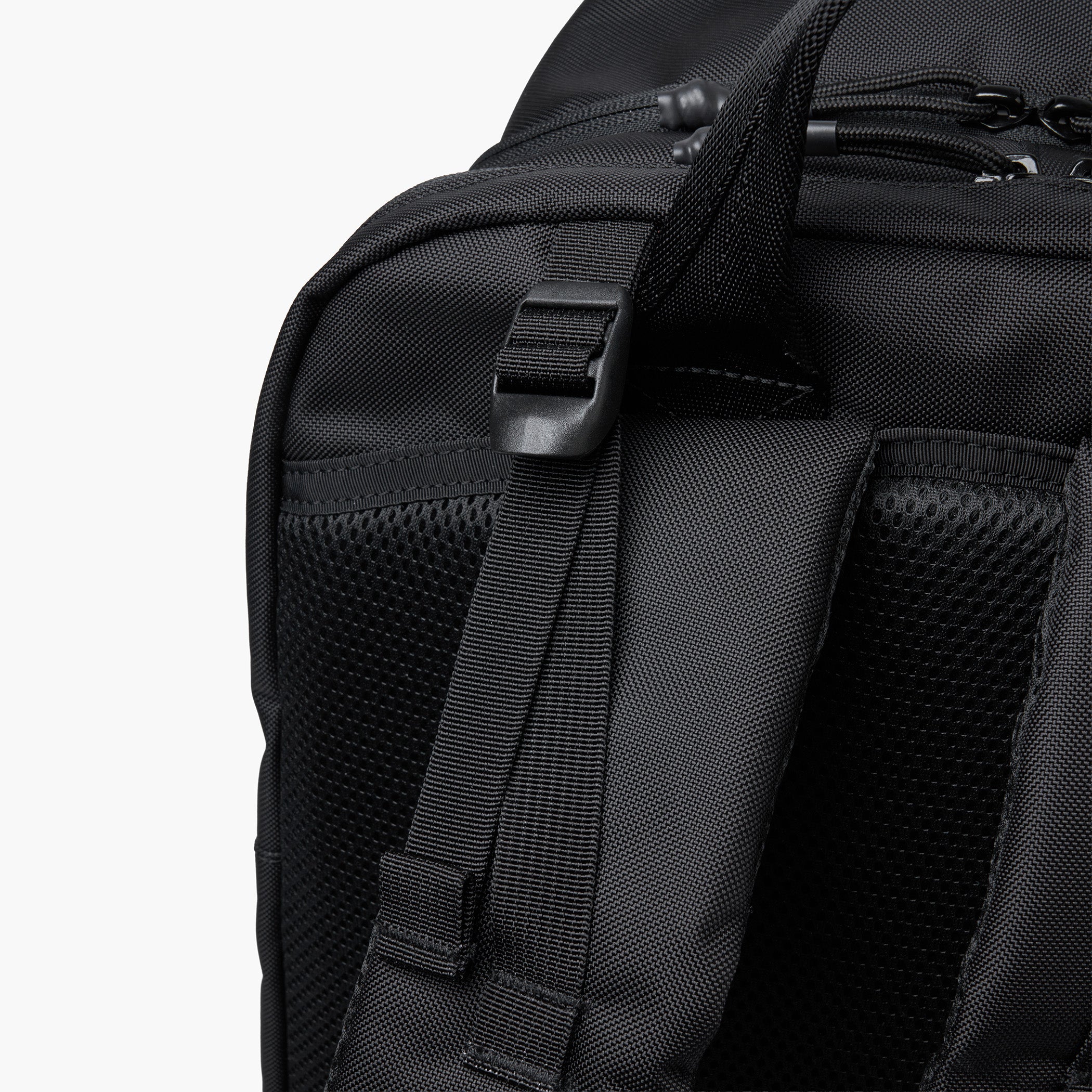 TRAVEL PACK