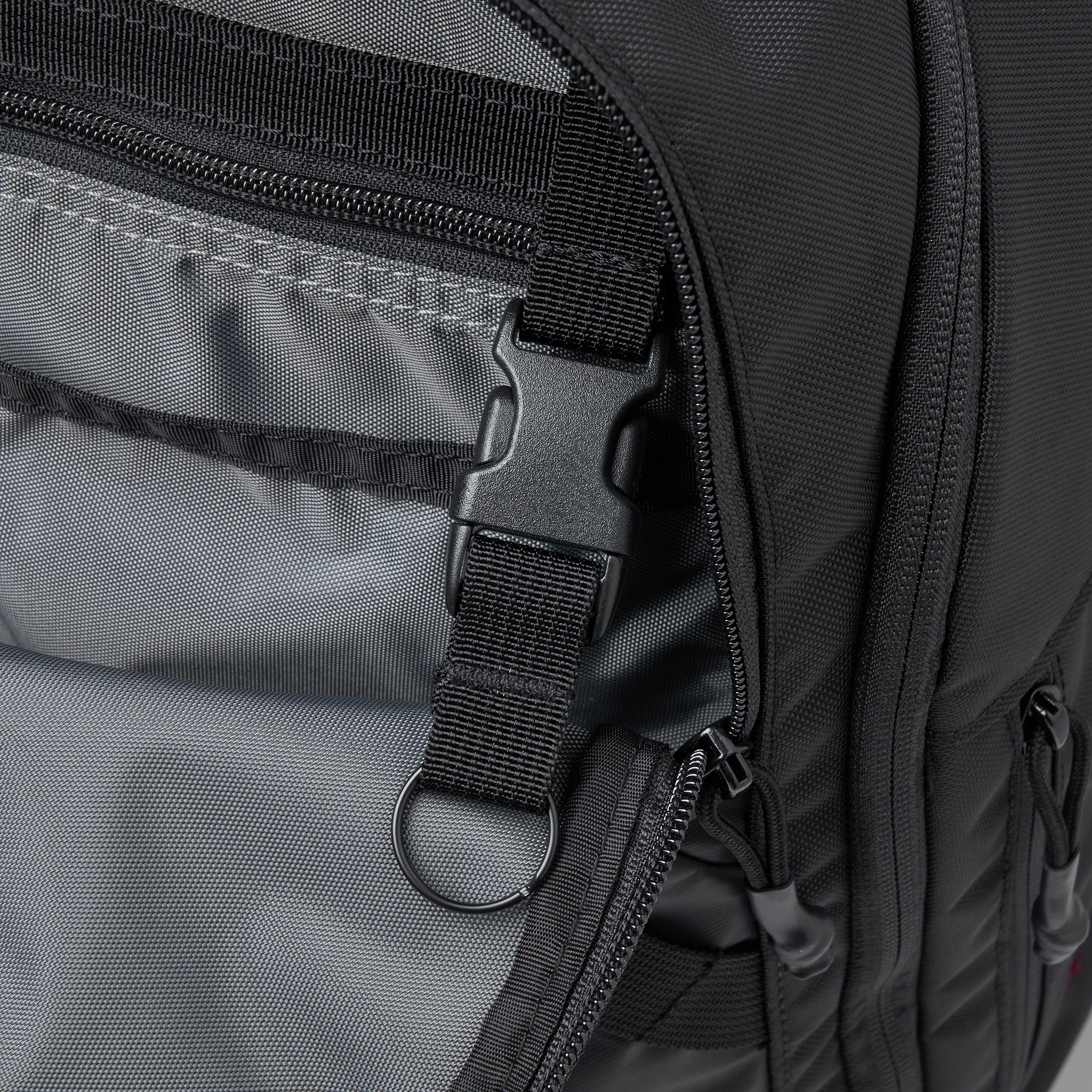TRAVEL PACK