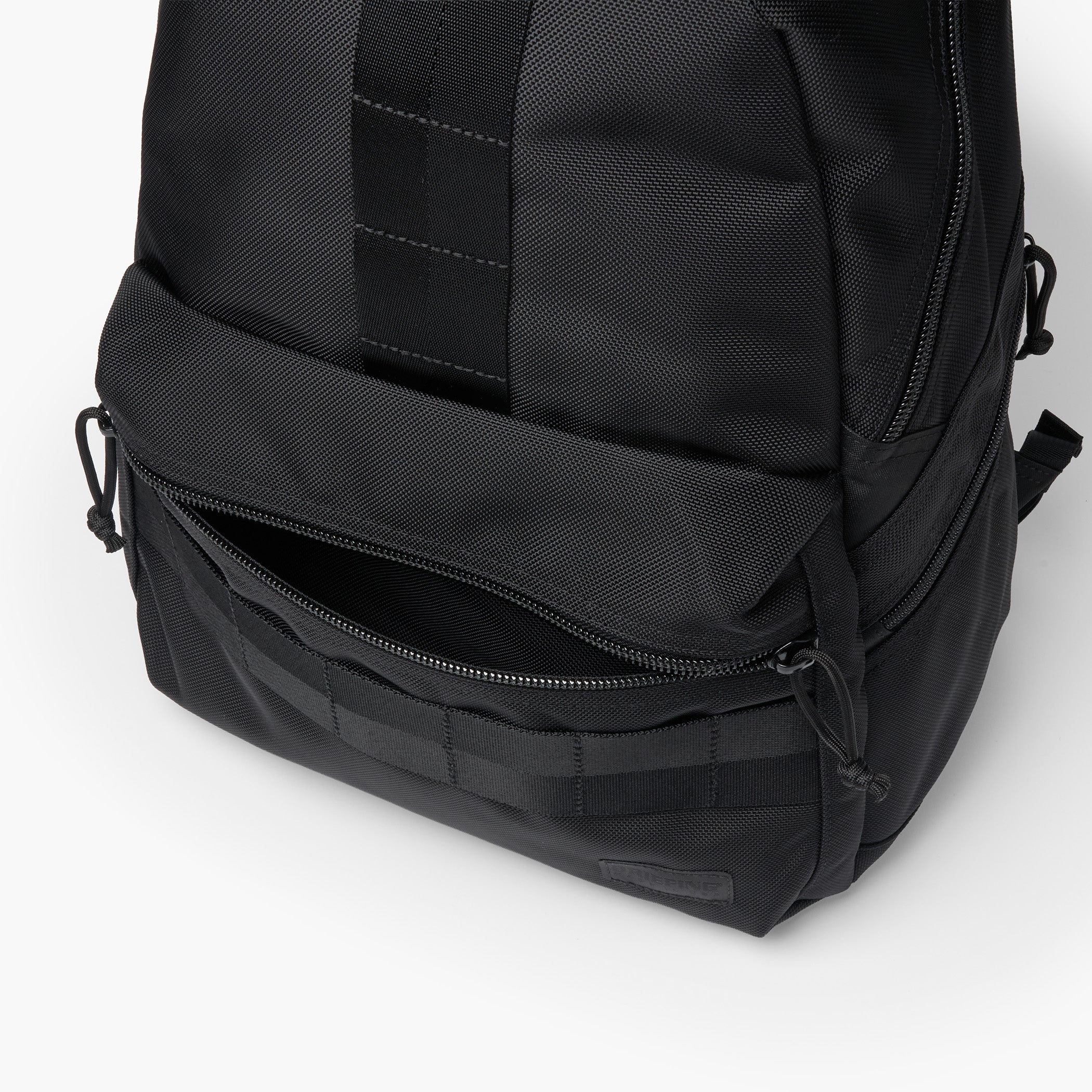 【未使用級】BRIEFING DELTA ALPHA PACK L 黒USA製 DELTA ALPHA PACK L SQD Tactical Backpack Made in USA BRIEFING