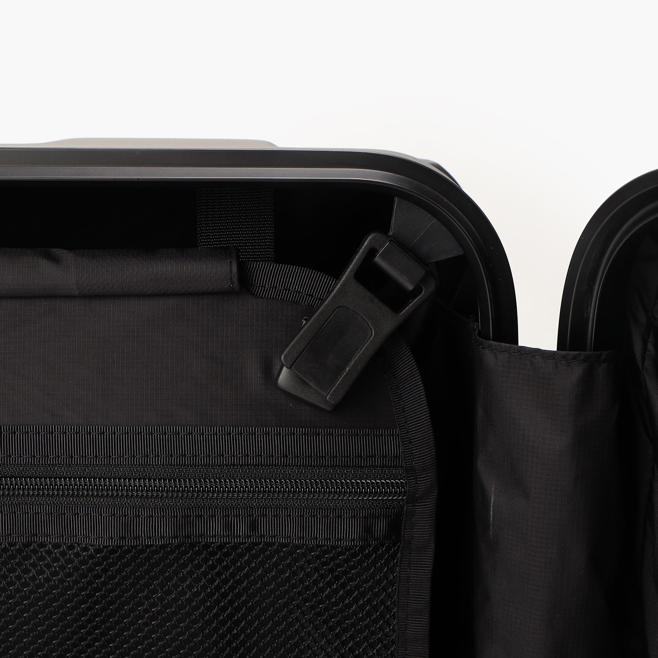 H-98 HD PLUS – BRIEFING Official Online Store