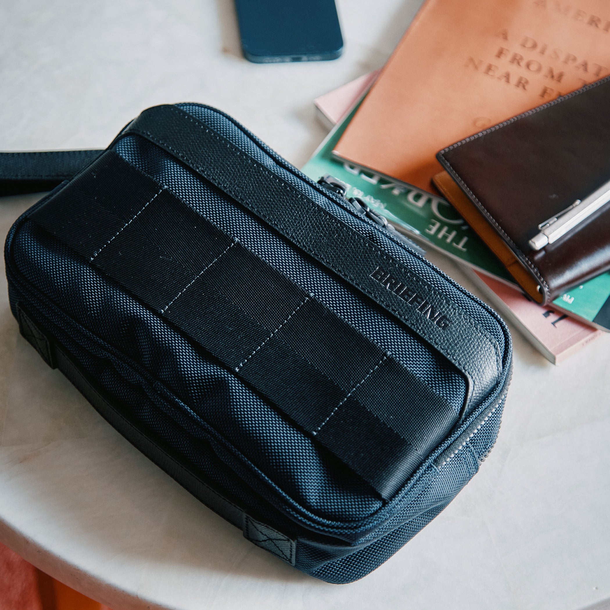 FUSION MOBILE POUCH