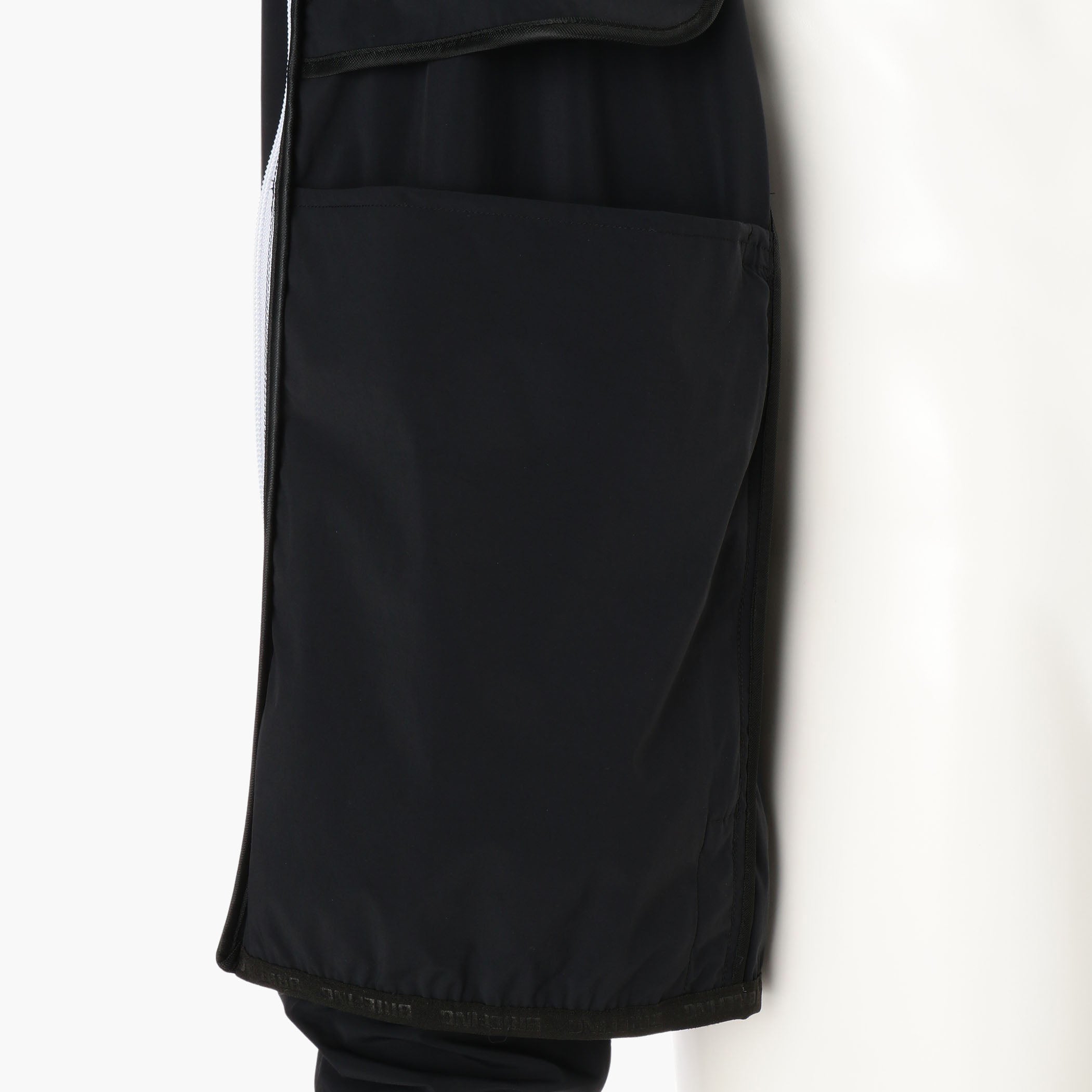 MEN'S POCKETABLE WIND BLOUSON – BRIEFING Official Online Store