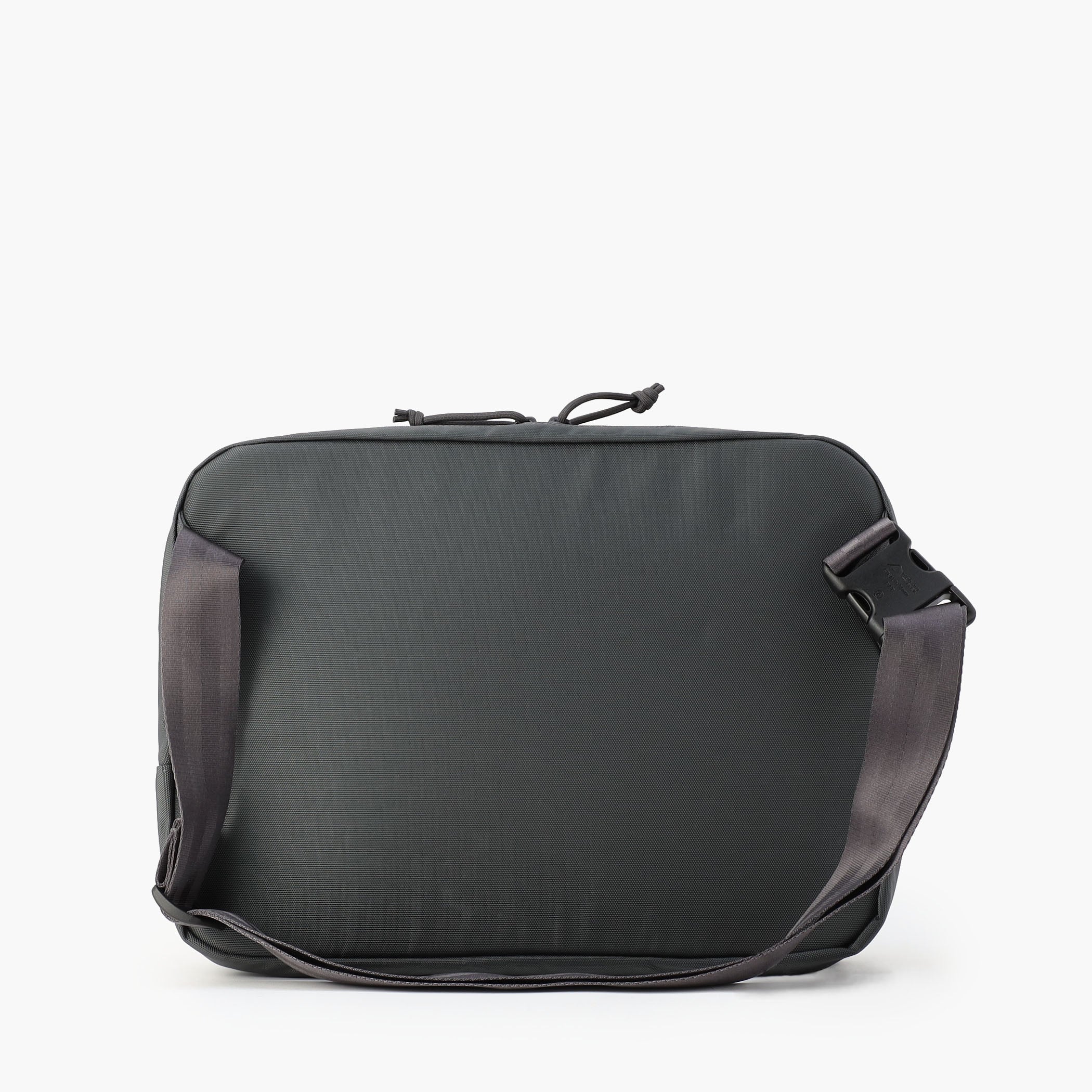 バッグ BRIEFING BS BOX SHOULDER M AG BS BOX SHOULDER M AG Durable ROBIC Nylon Shoulder Bag - BRIEFING