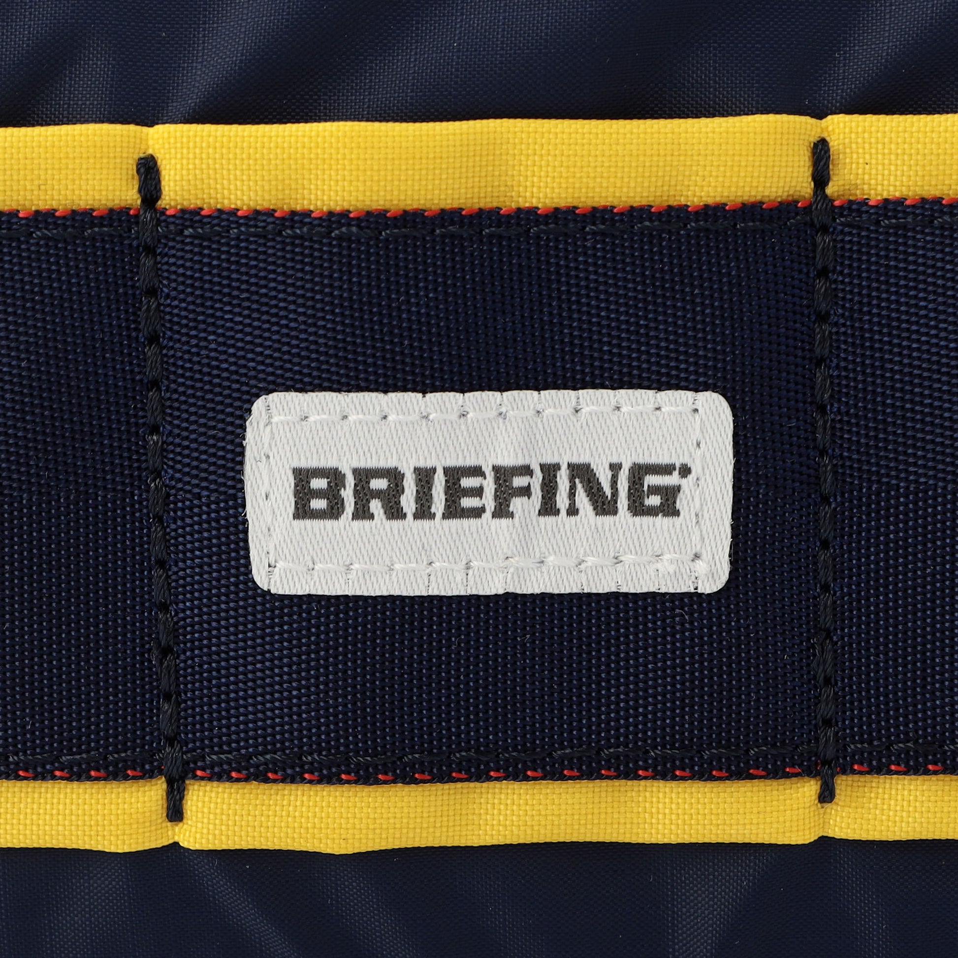 BRIEFING PP DEVICE POUCH M, Goods, Business