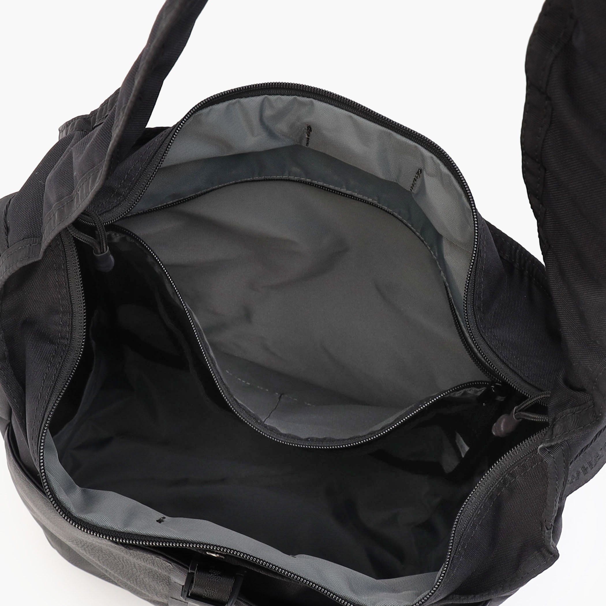 BLK White Mountaineering®︎×BR HOBO SHOULDER TALL – BRIEFING