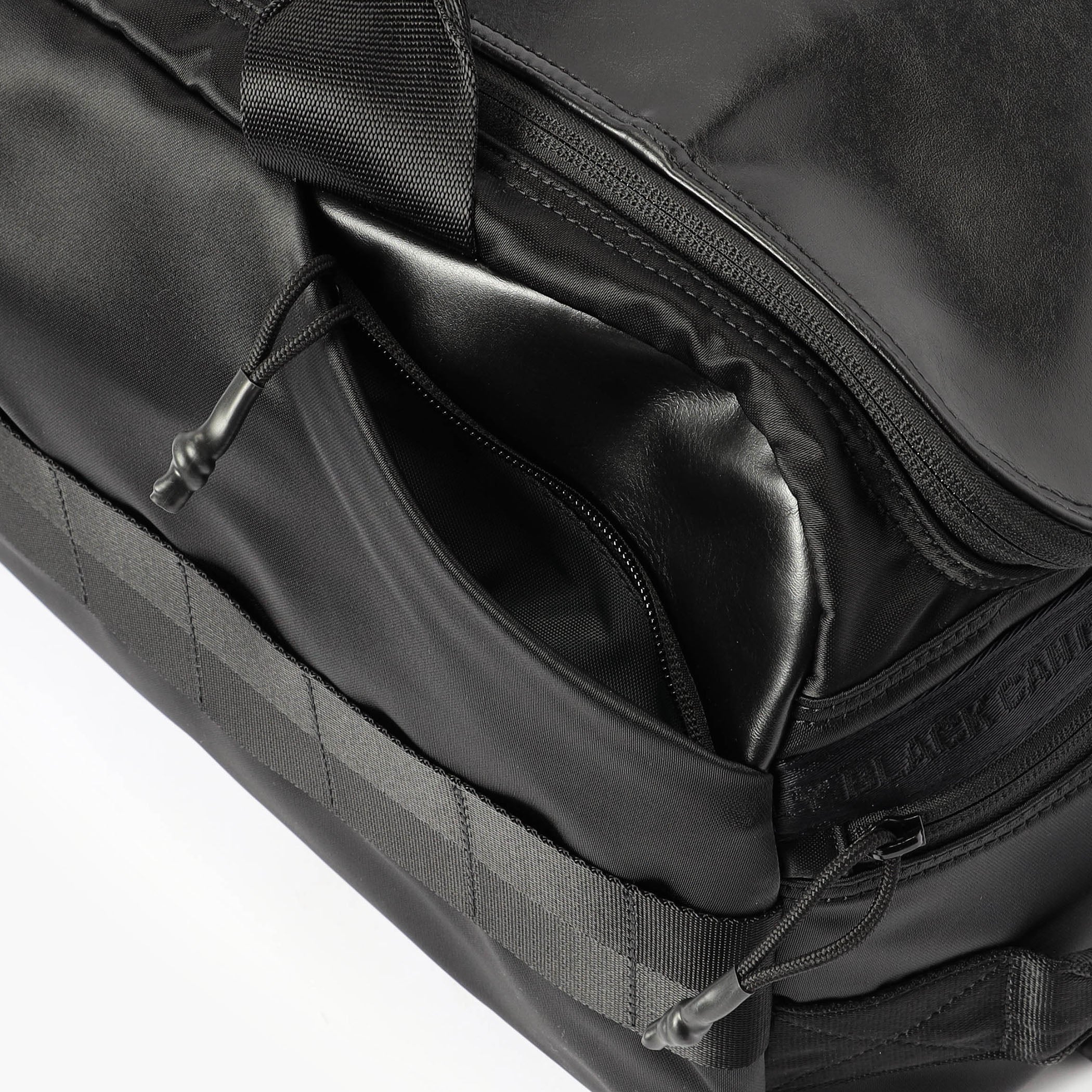 BLK White Mountaineering®︎ 3WAY DUFFLE