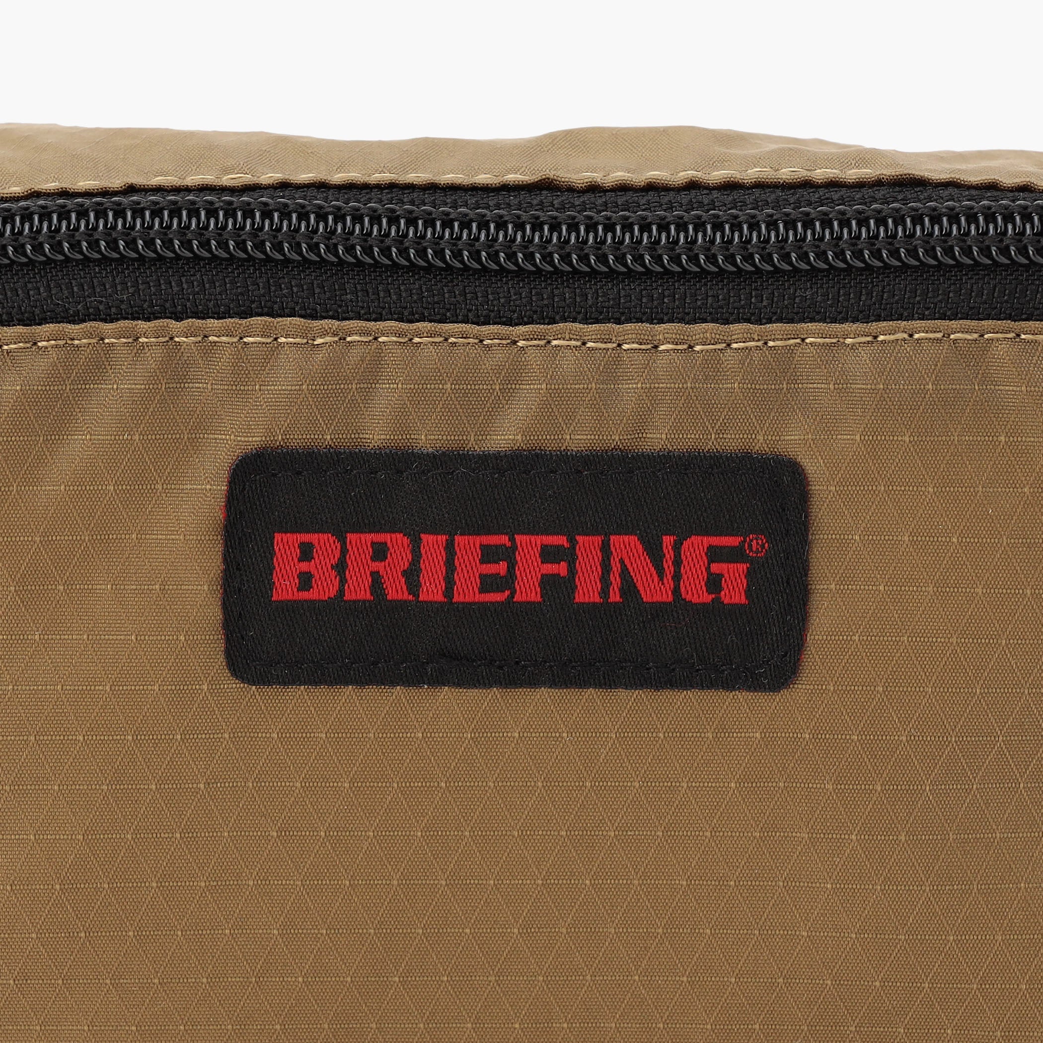 LIGHT BOX POUCH S RC