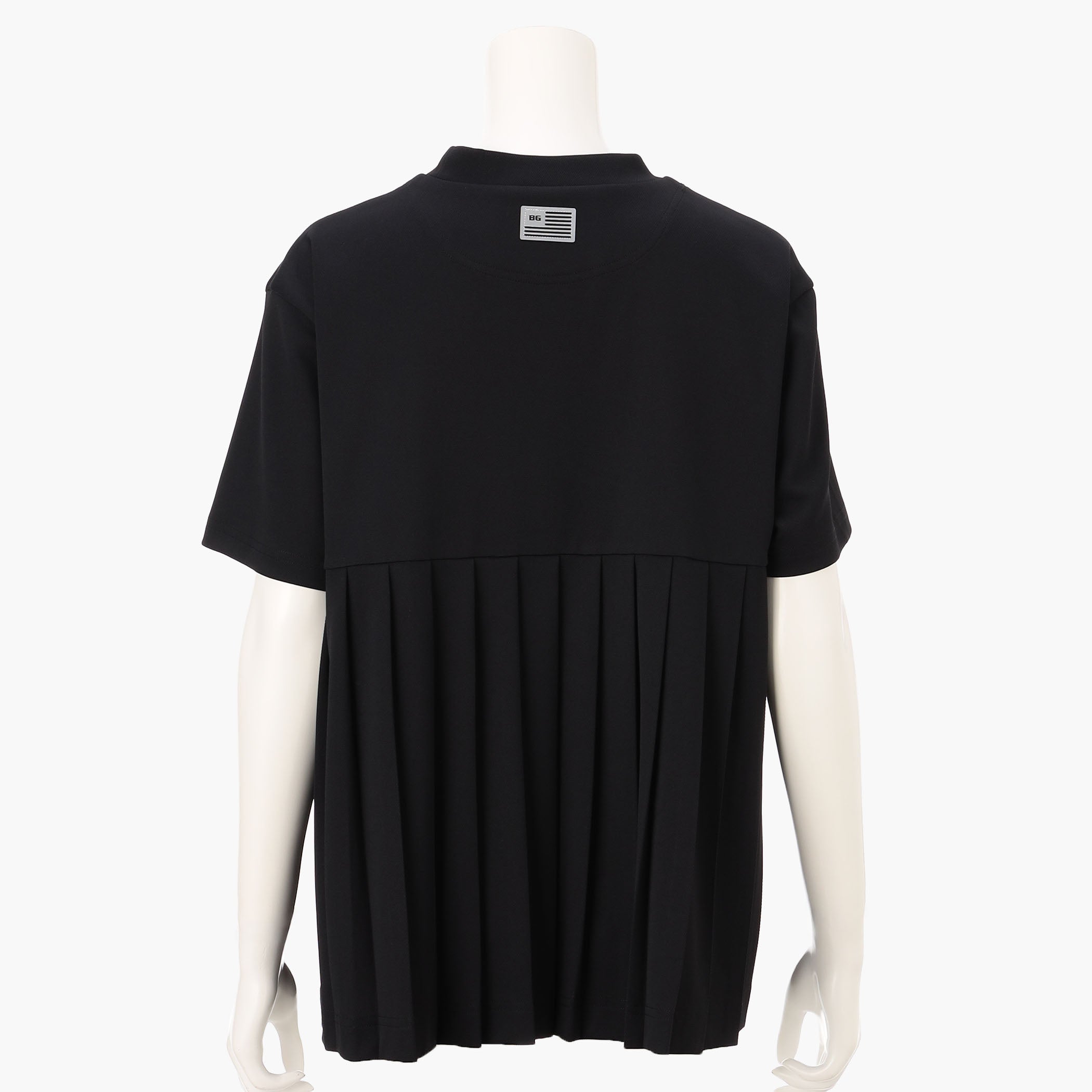 REF WOMEN’S BACK PLEATED HIGHNECK