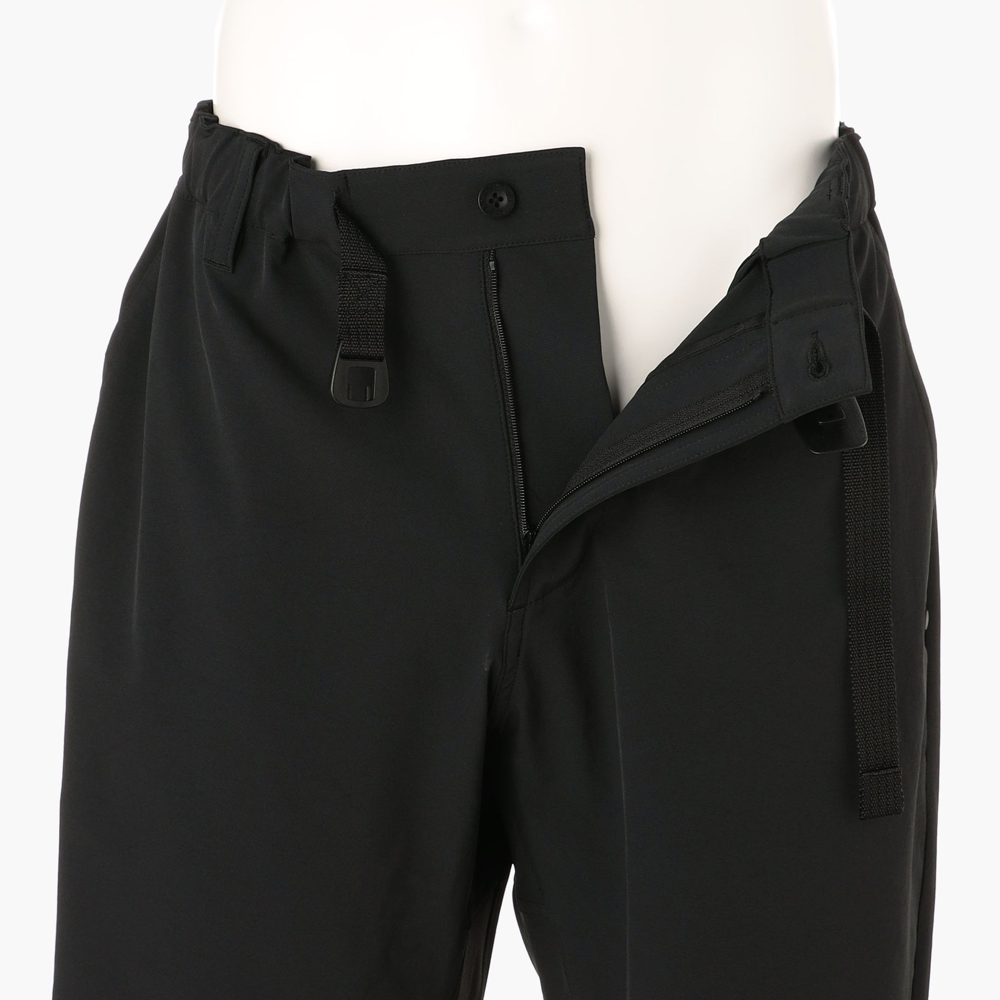 BRIEFING REF MEN’S STRETCH BELTED WIDE SHORT PANTS, Apparels, Golf