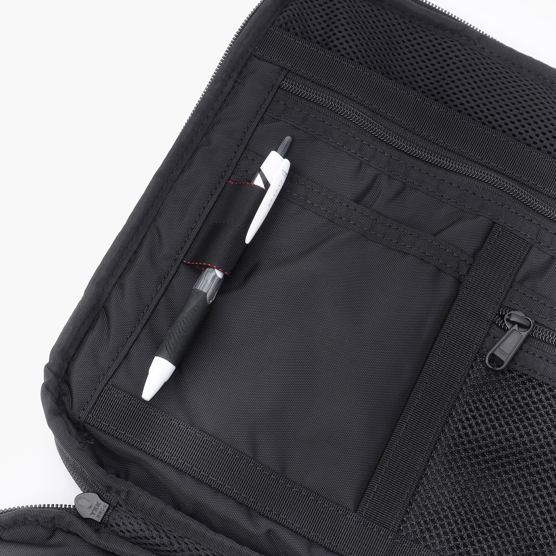 PC CASE TALL 13 MW GENII Smart Storage Laptop Case - BRIEFING