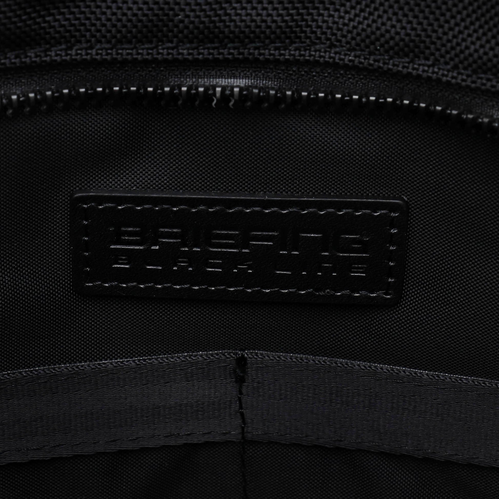 内装ラベルはかつてのBLACKLINE のロゴ をベースに新たに製作。