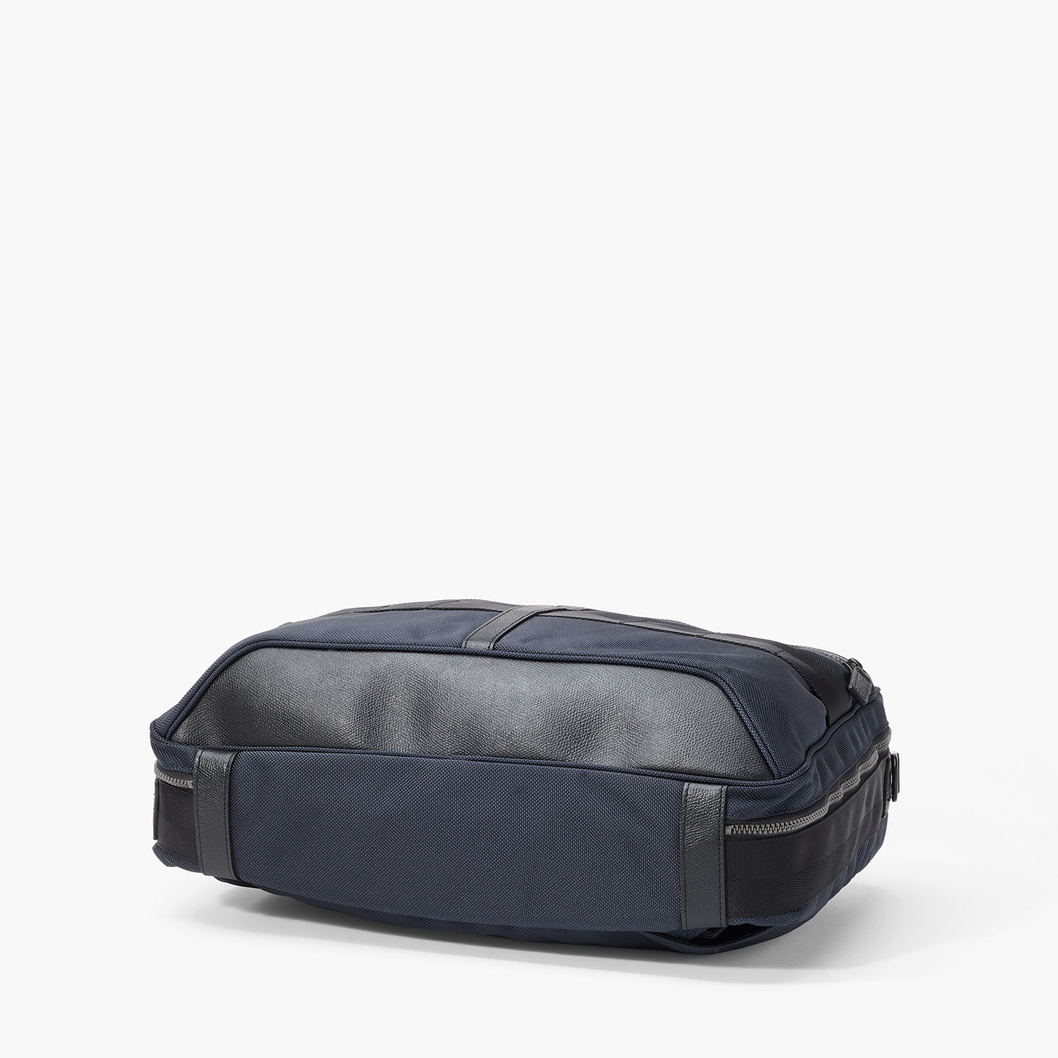 FUSION TRINITY LINER HD 3 Way Waterproof Leather Business Bag