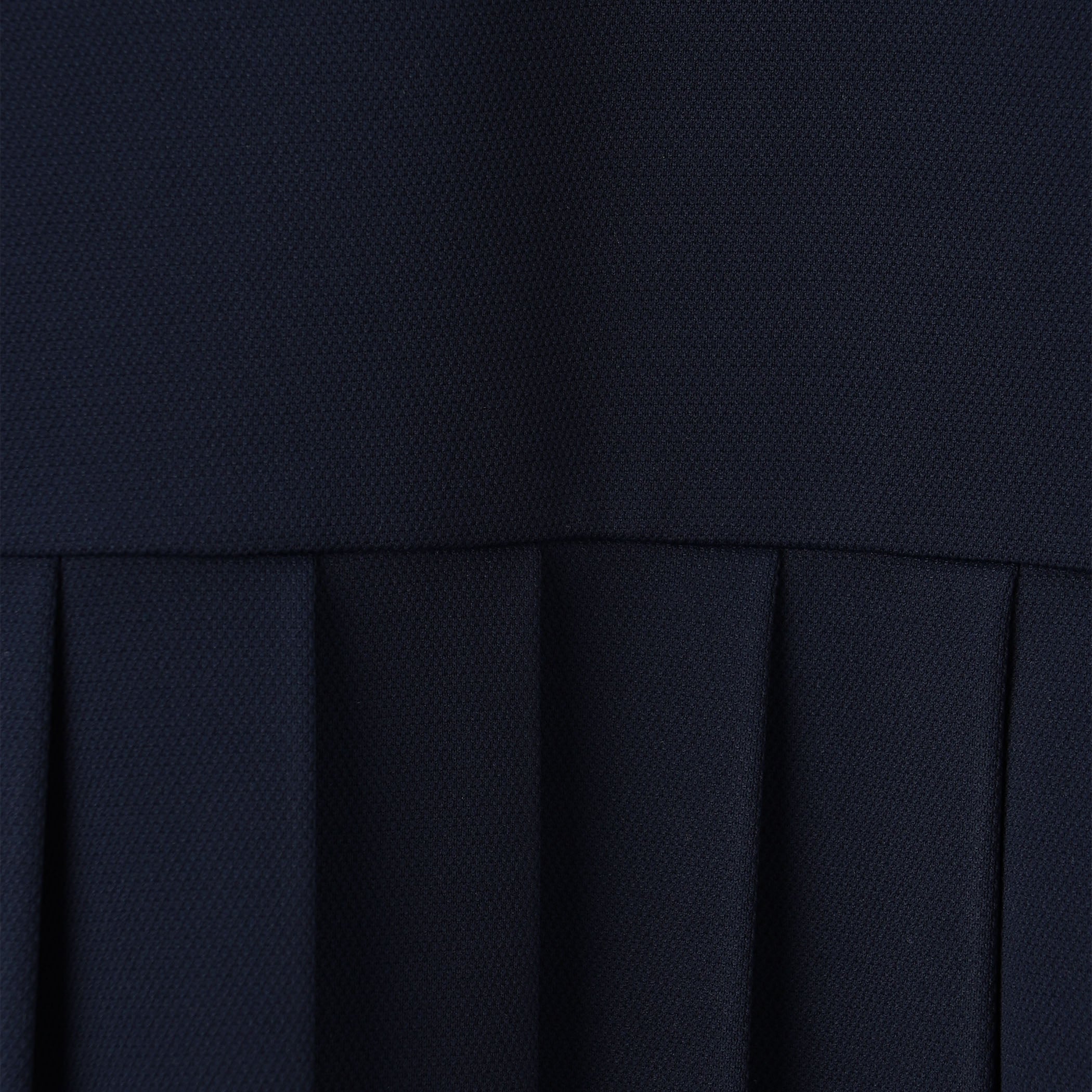 REF WOMEN’S BACK PLEATED HIGHNECK