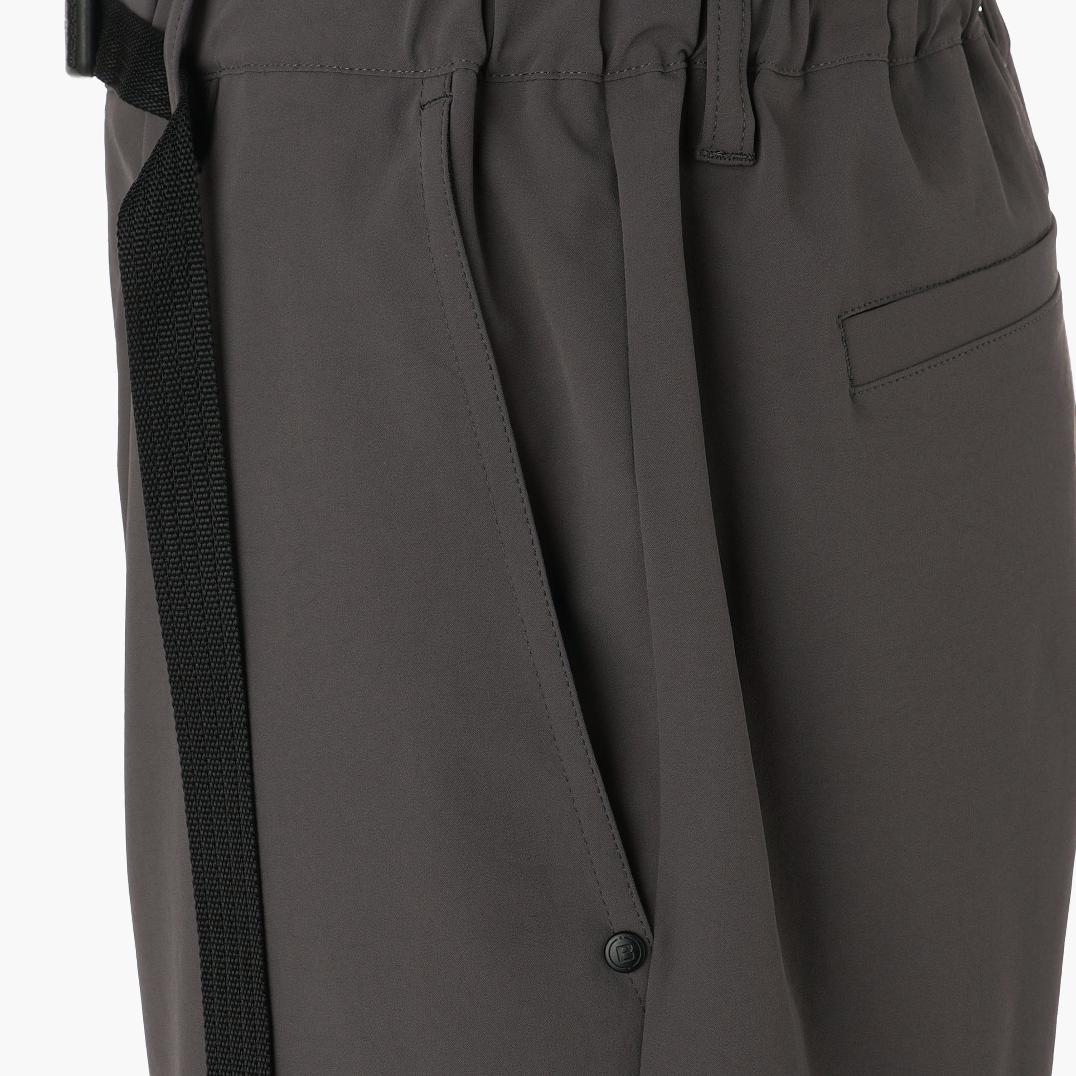 REF MEN’S STRETCH BELTED WIDE SHORT PANTS