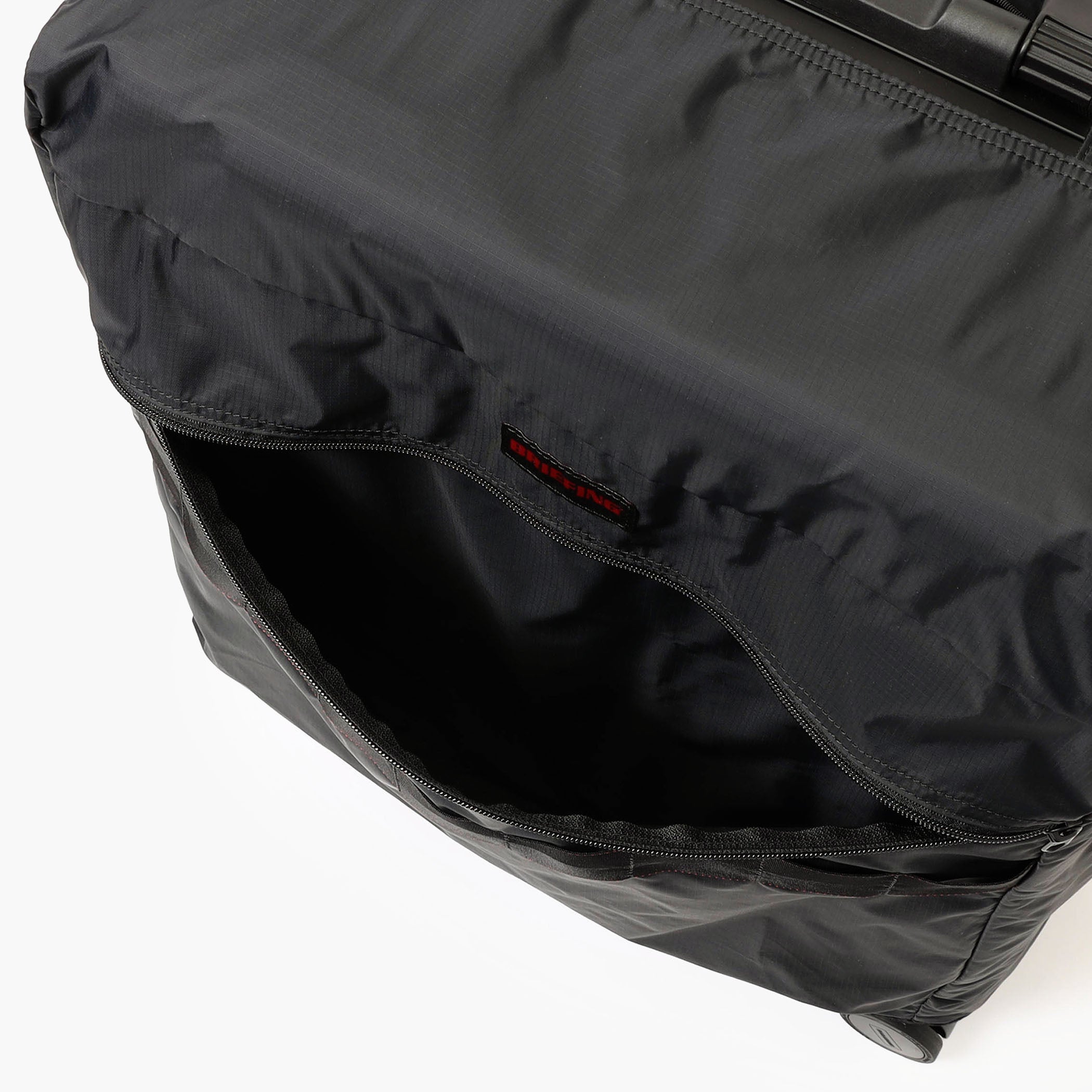 LUGGAGE COVER 01 M