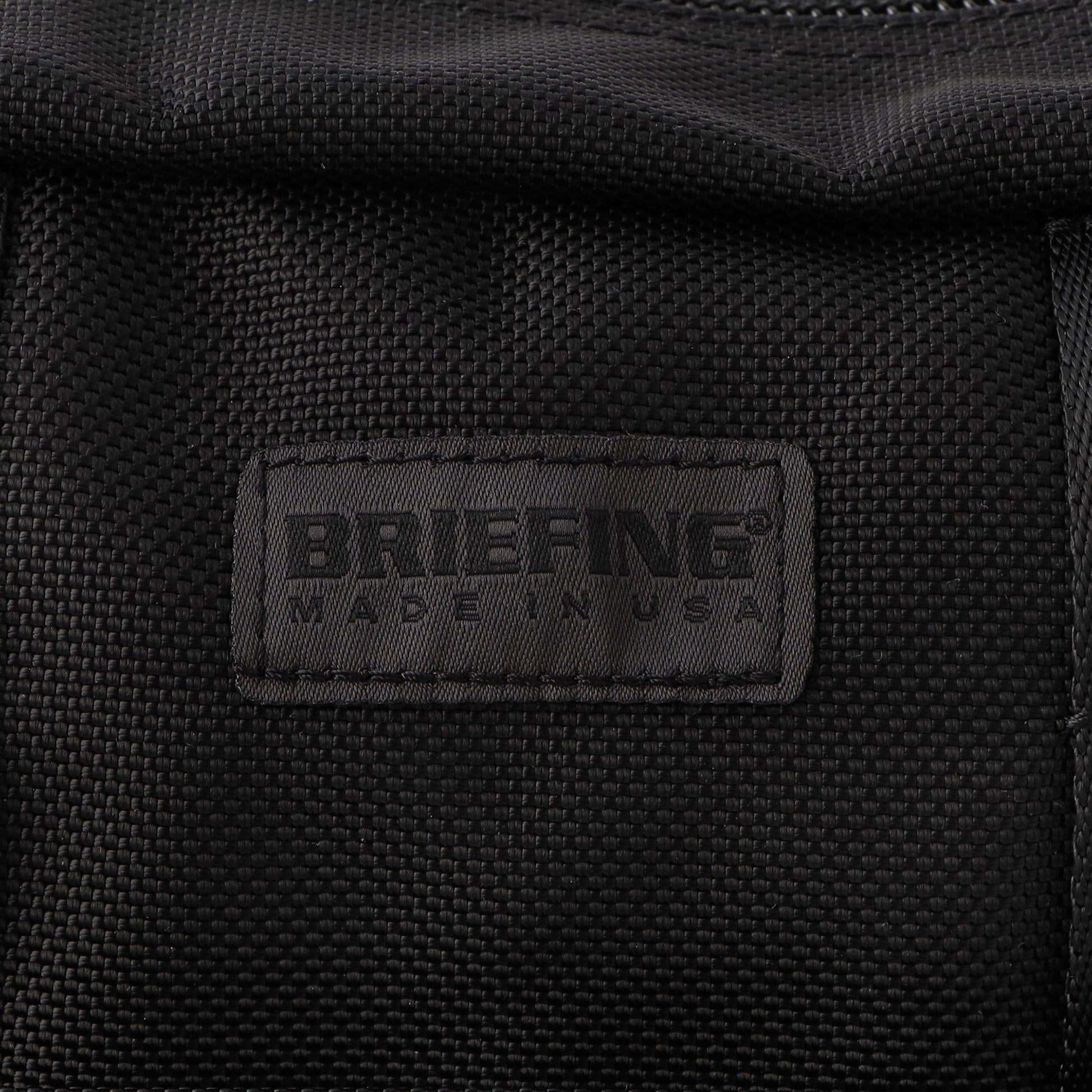 BRIEFING DELTA SLASHER M SQD, Bags, Business
