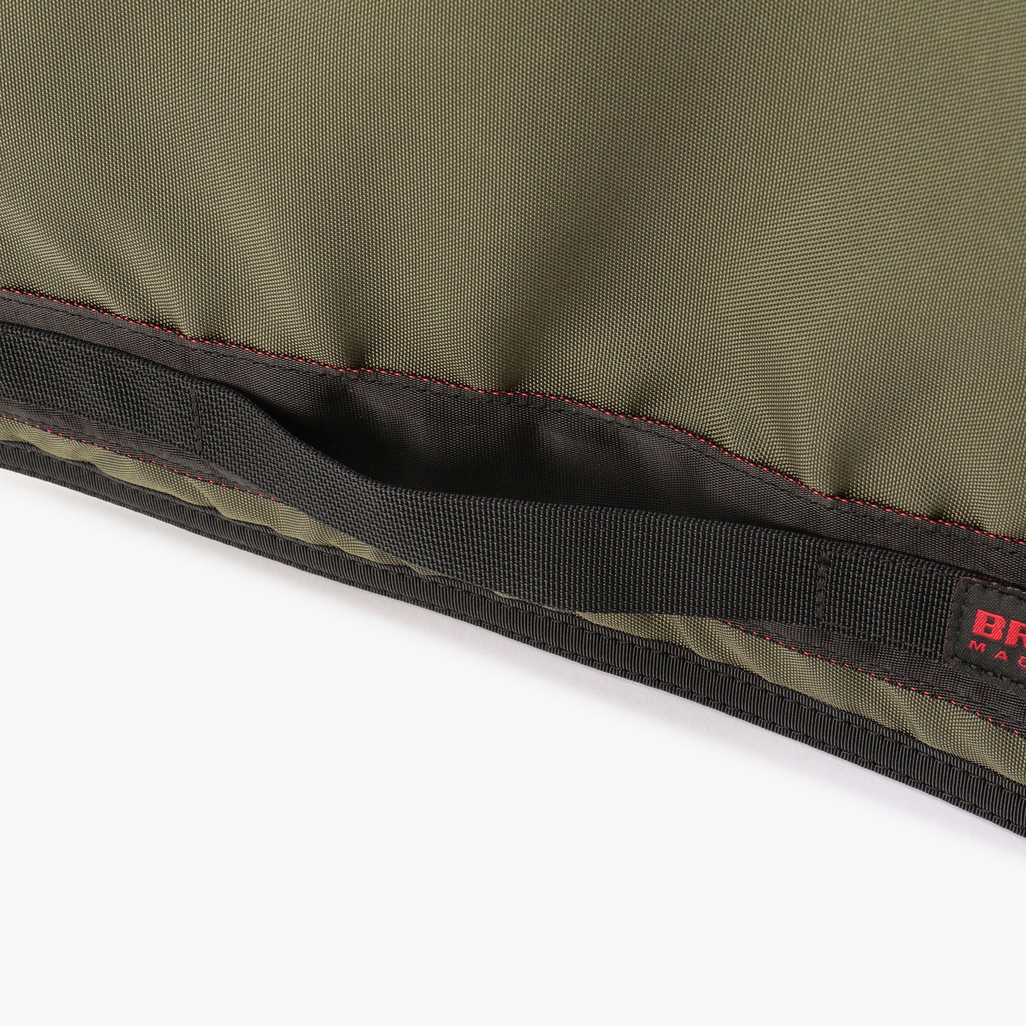 PC 14 SLEEVE Lightweight Laptop Sleeve - BRIEFING Official
