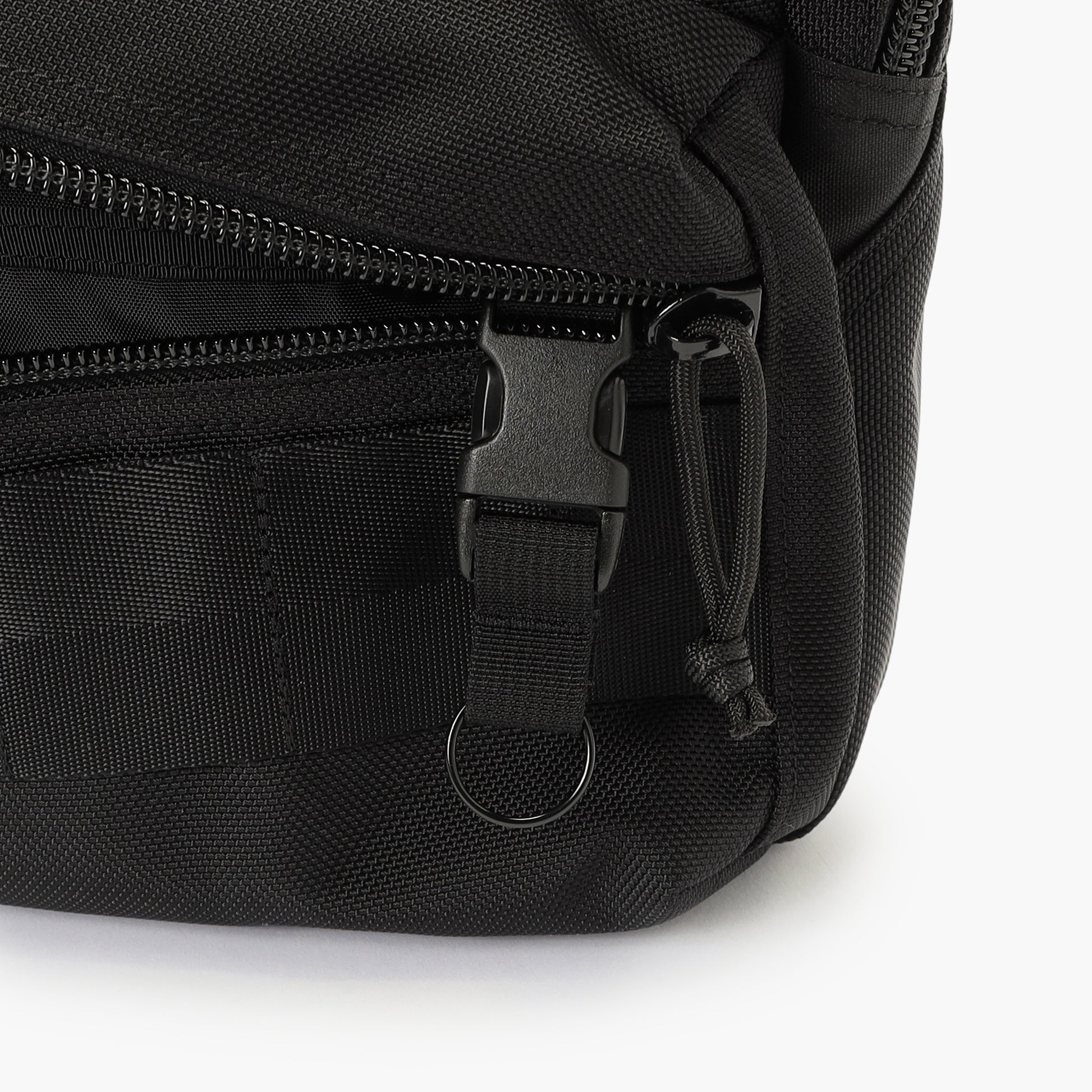 着脱式キーリングを搭載しました。