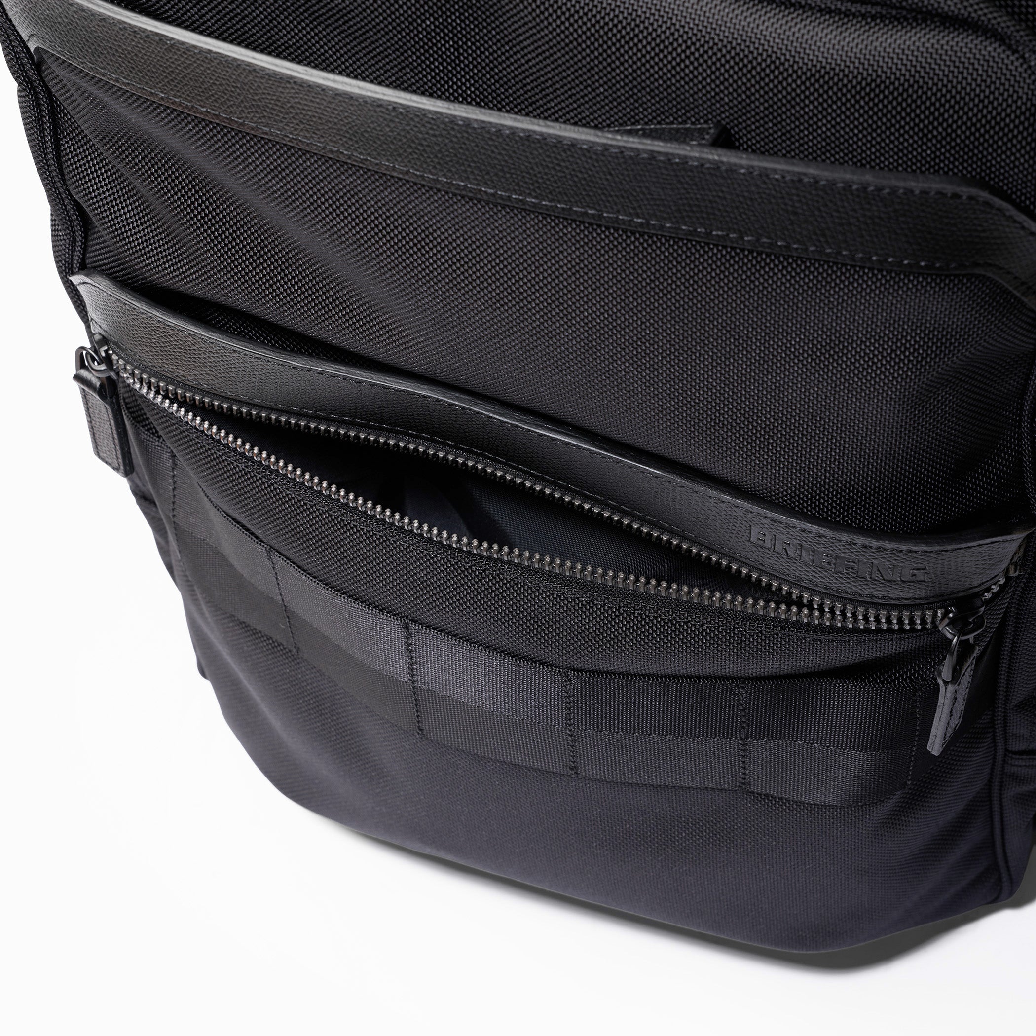 FUSION SQ PACK HD Waterproof Leather and Nylon Backpack - BRIEFING